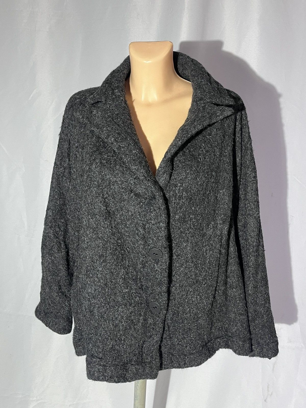 Gianfranco Ferre Gianfranco Ferre luxury coat Size XXL / US 16-18 / IT 52-54 - 1 Thumbnail