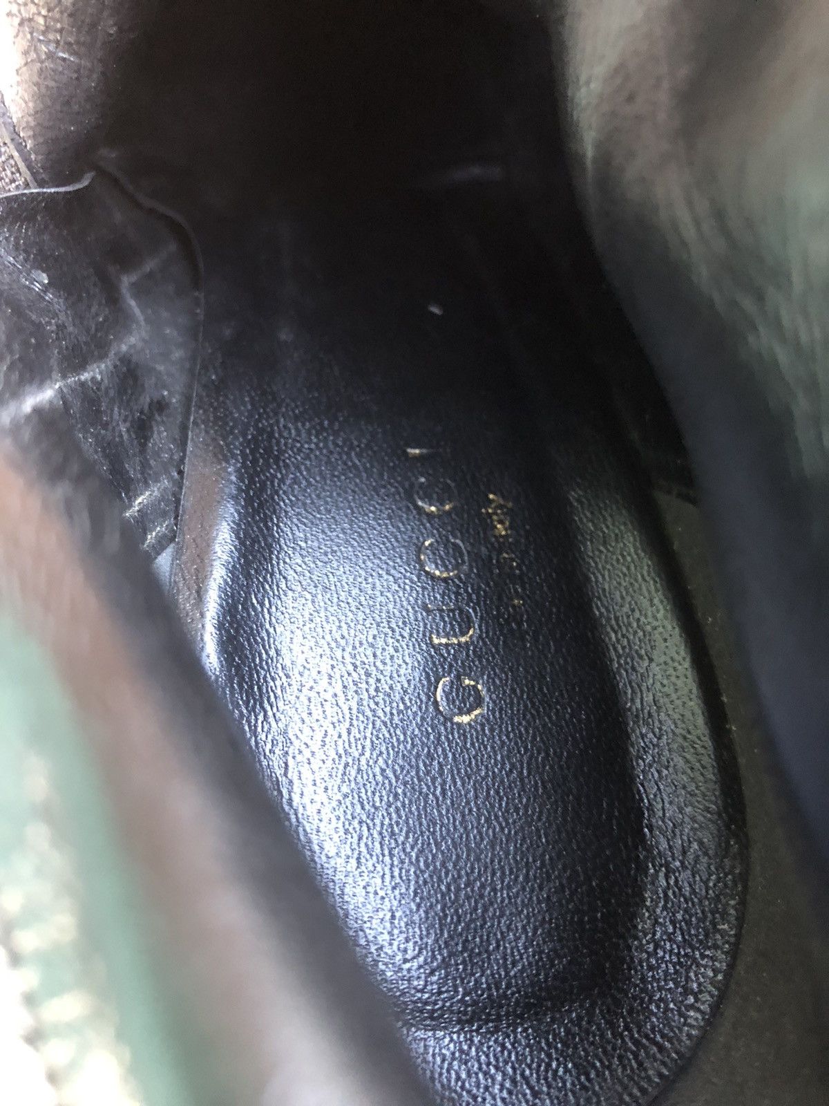 Gucci Gucci Suede Ankle Boot size 36.5 Size US 6.5 / IT 36.5 - 8 Thumbnail