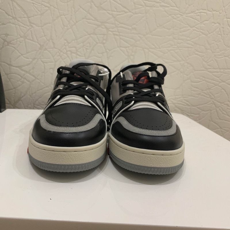Louis Vuitton Louis Vuitton Trendy Low-top Fashion Sneakers -2508 Size US 8.5 / EU 41-42 - 2 Thumbnail