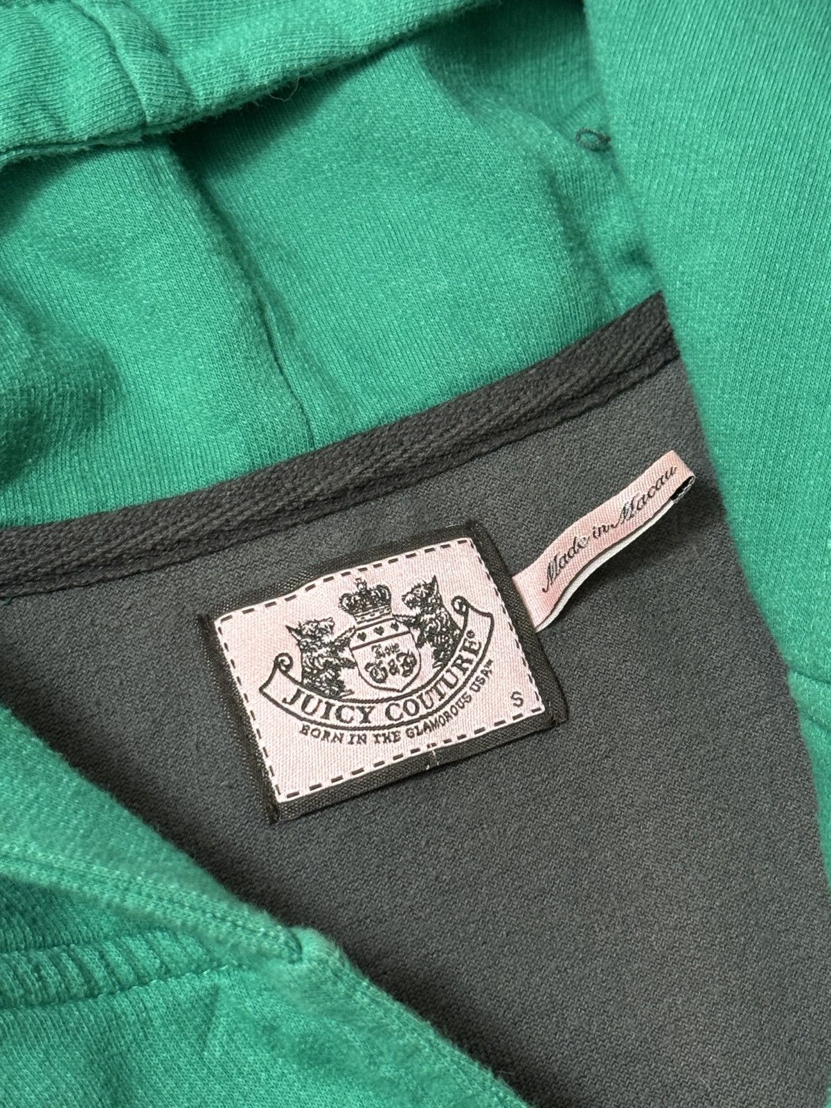 Juicy Couture VINTAGE JUICY COUTURE 2000s VELOUR ZIP UP HOODIE Size S / US 4 / IT 40 - 5 Thumbnail
