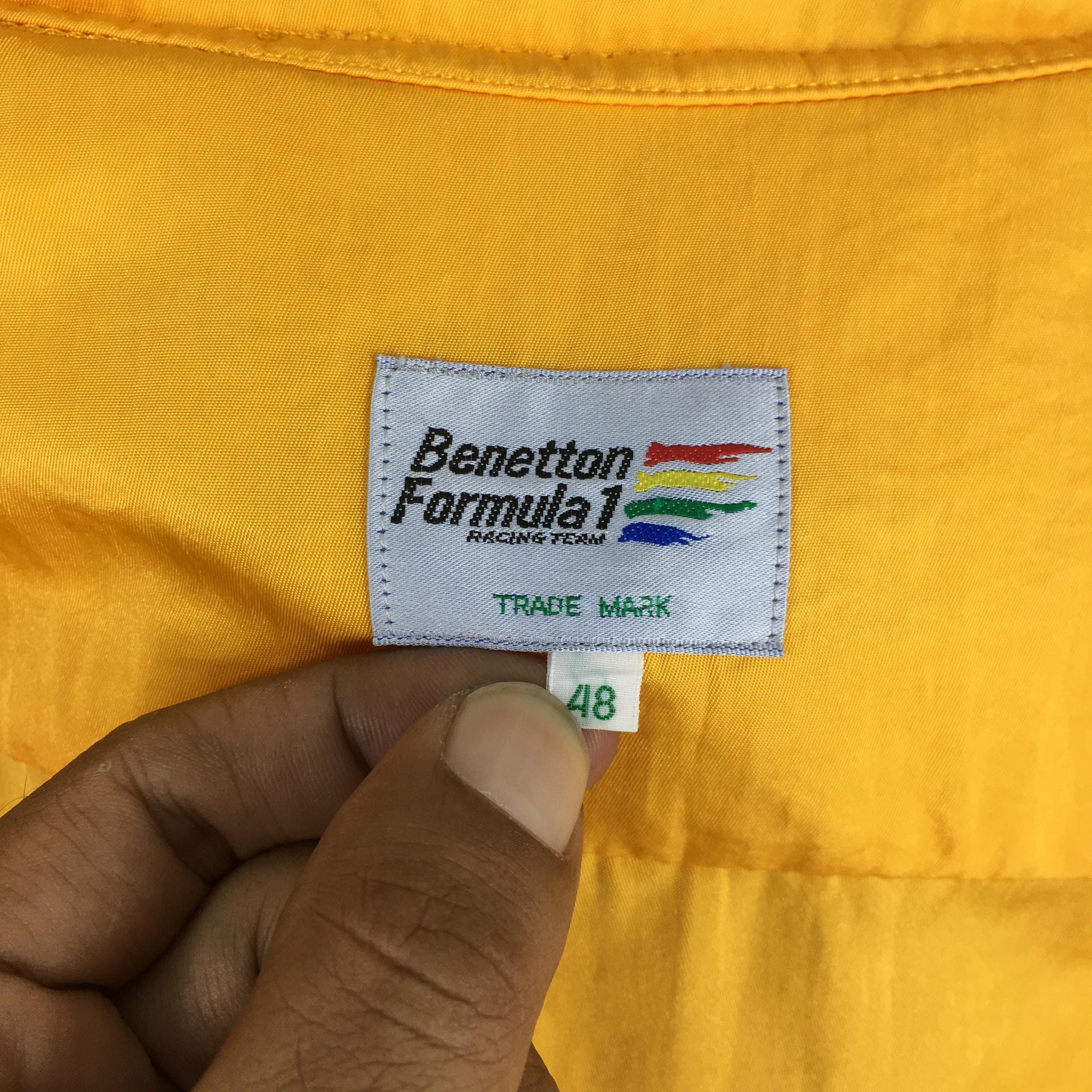 Benetton 90s Benetton Formula One Windbreaker Hoodie Jacket XLarge Size US XL / EU 56 / 4 - 5 Thumbnail