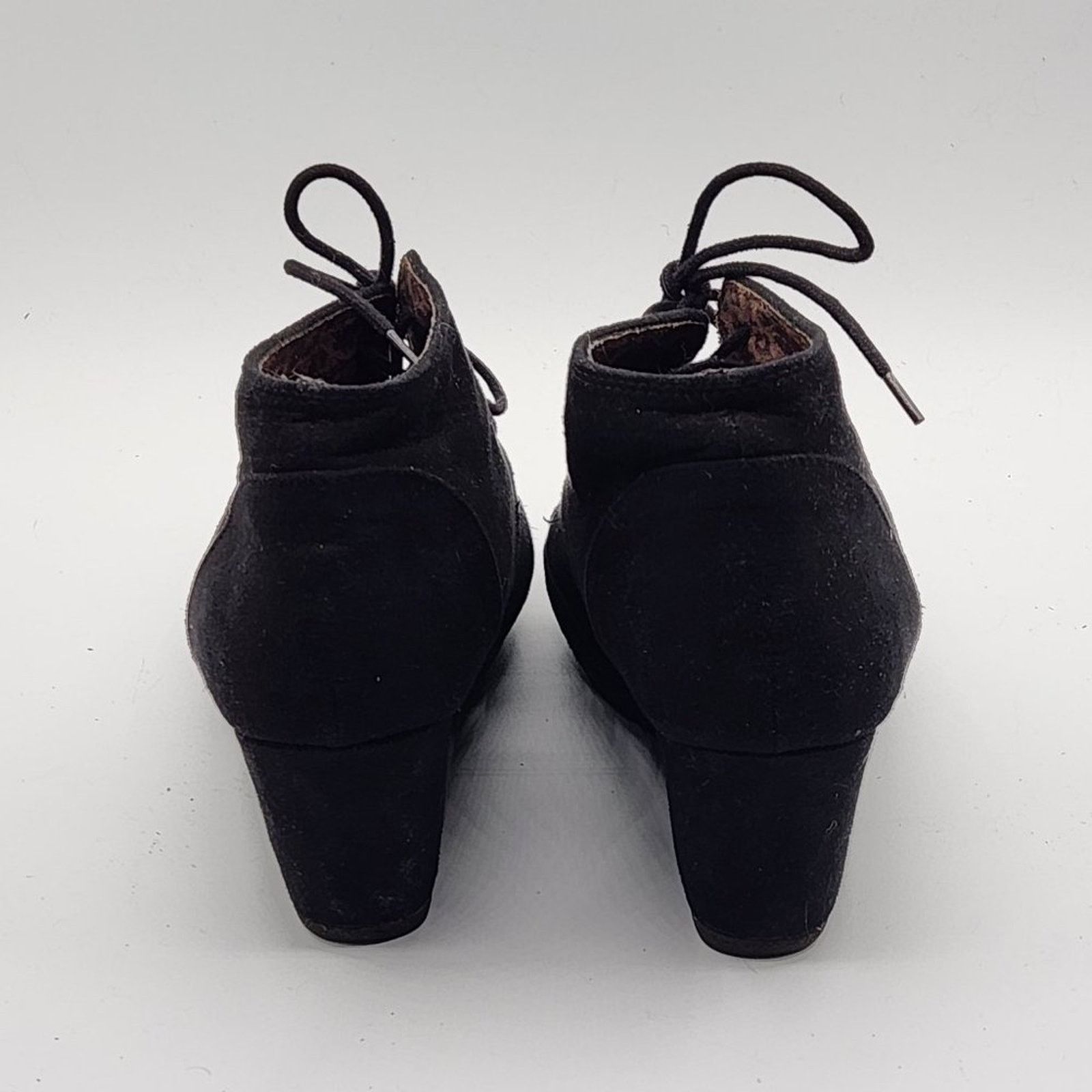 rue21 Black Suede Lace-Up Wedge Ankle Boots from Rue 21 Size US 10 / IT 40 - 3 Thumbnail
