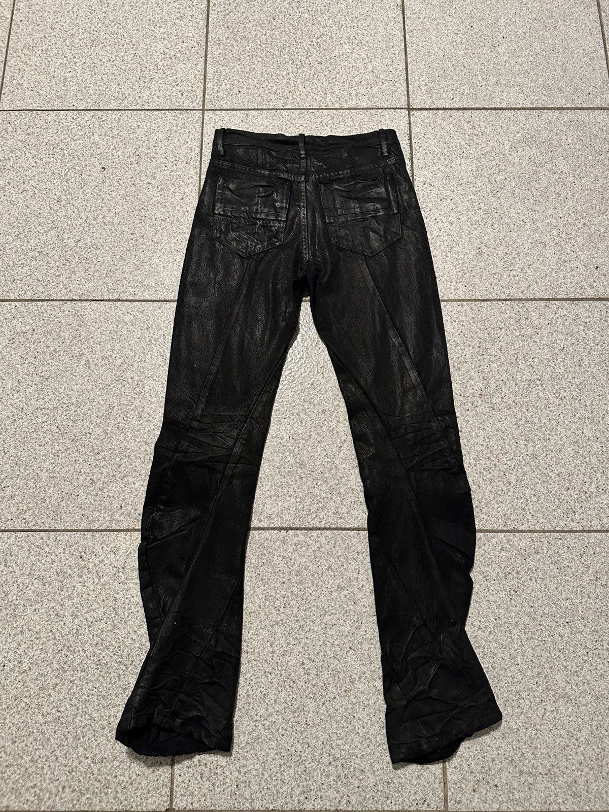 Julius Julius_7 SS25 Black Waxed Spiral Bootcut Denim Size US 30 / EU 46 - 4 Thumbnail
