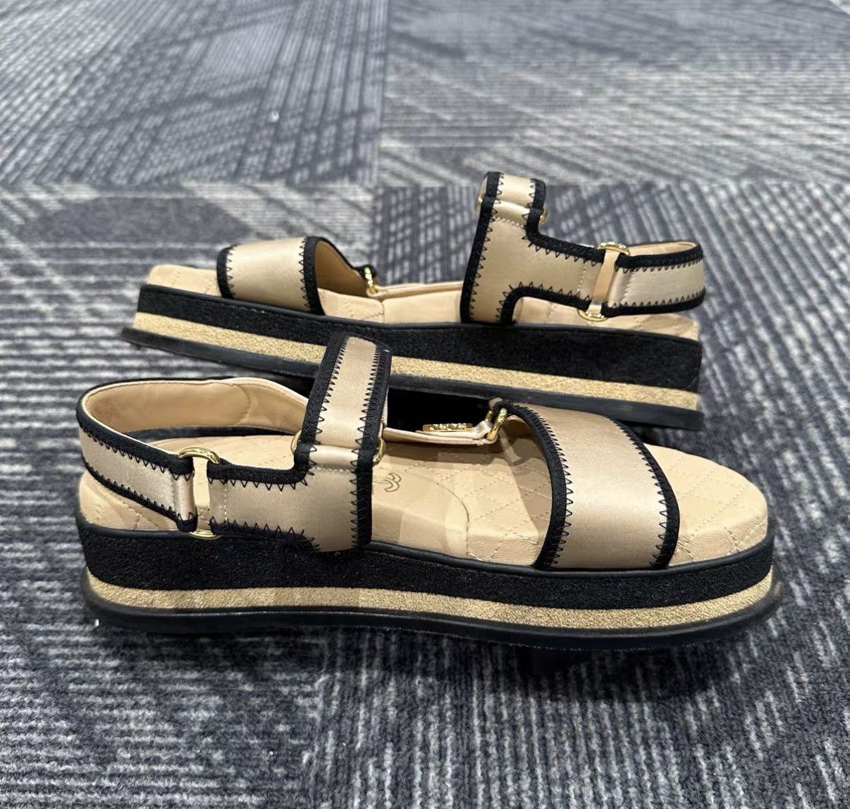 Chanel Chanel Velcro Slide Sandals J42 Size US 6.5 / IT 36.5 - 5 Thumbnail