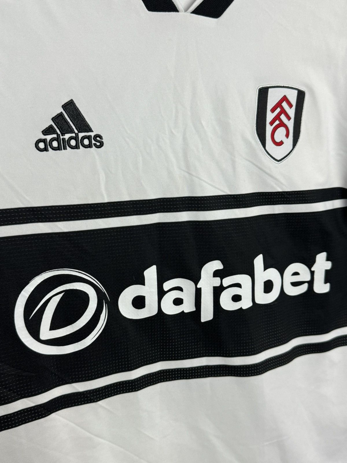 Adidas Fulham 18/19 Home Football Jersey Size US M / EU 48-50 / 2 - 3 Thumbnail