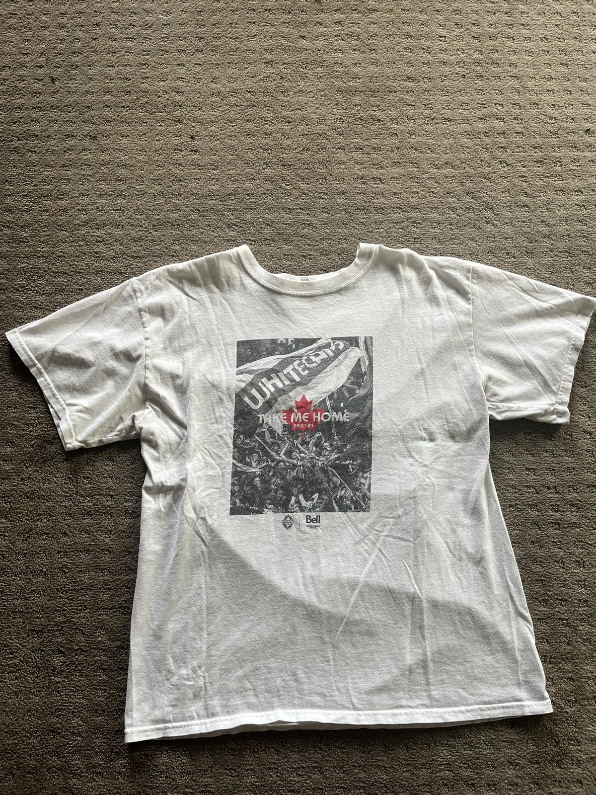Vintage Vintage Vancouver Whitecaps T Shirt Size US L / EU 52-54 / 3 - 1 Thumbnail
