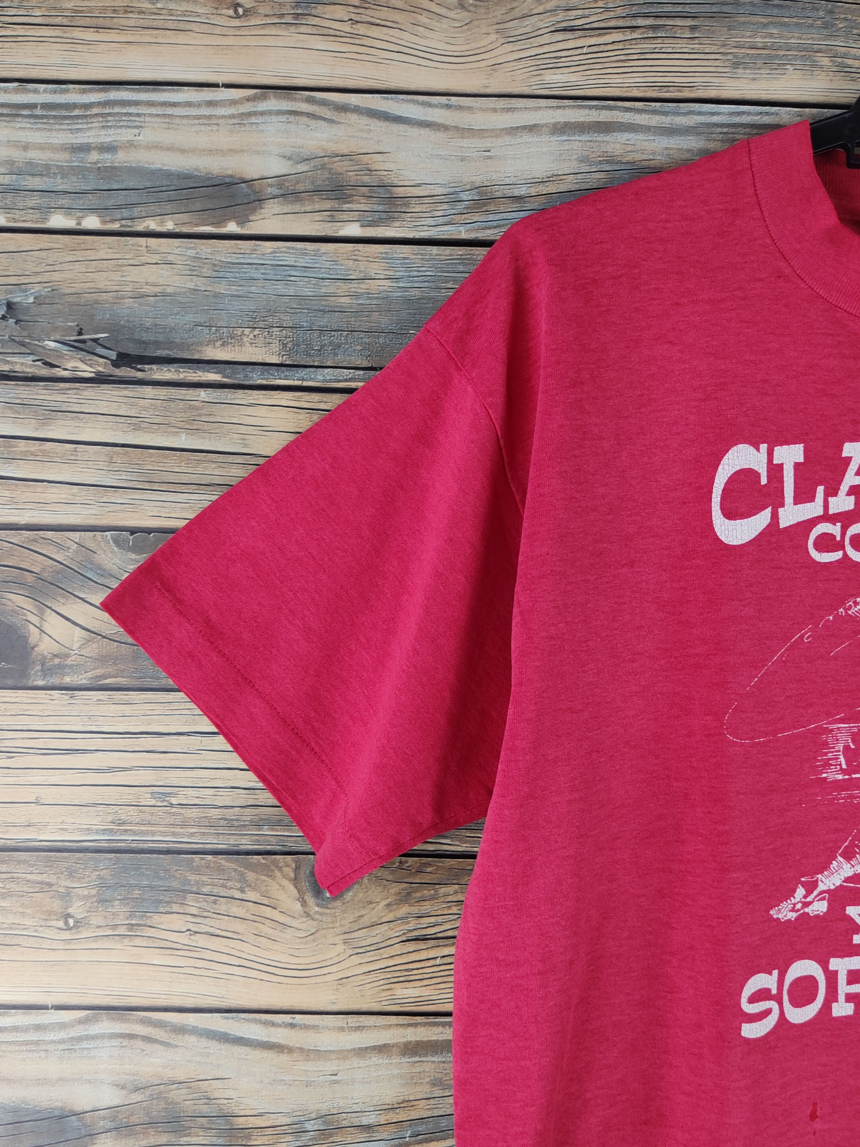 Vintage vintage clarion country ymca softball Red T-shirts #S2872 Size US L / EU 52-54 / 3 - 5 Thumbnail