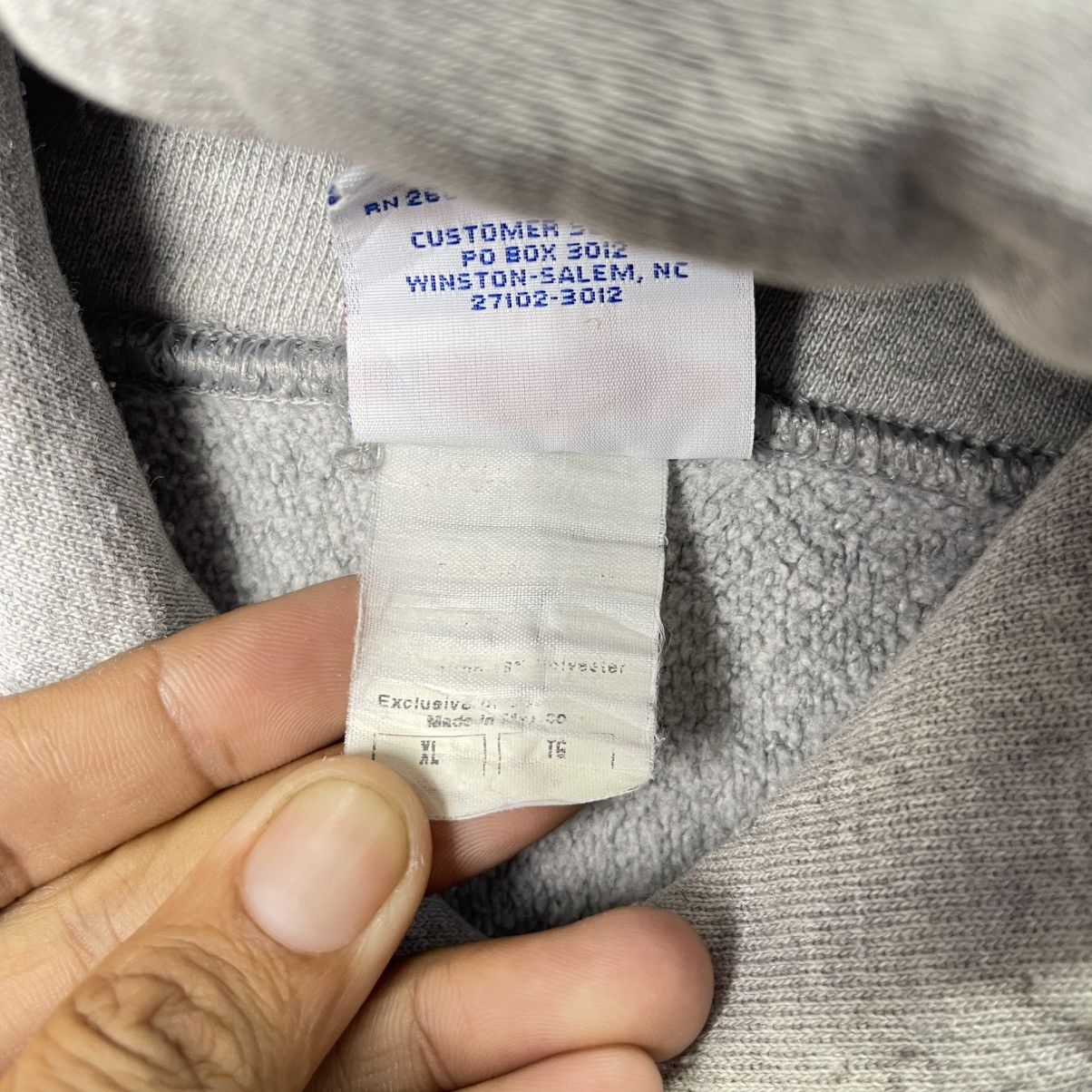 Champion Vintage Champion Reverse Weave Hoodie Spellout Grey XL Size US XL / EU 56 / 4 - 9 Thumbnail