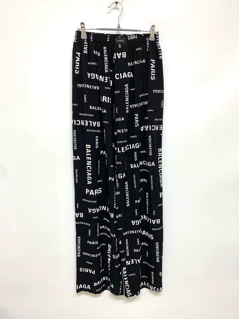 Balenciaga Balenciaga Full Print Letter Wide Leg Pants Size US 34 / EU 50 - 1 Thumbnail