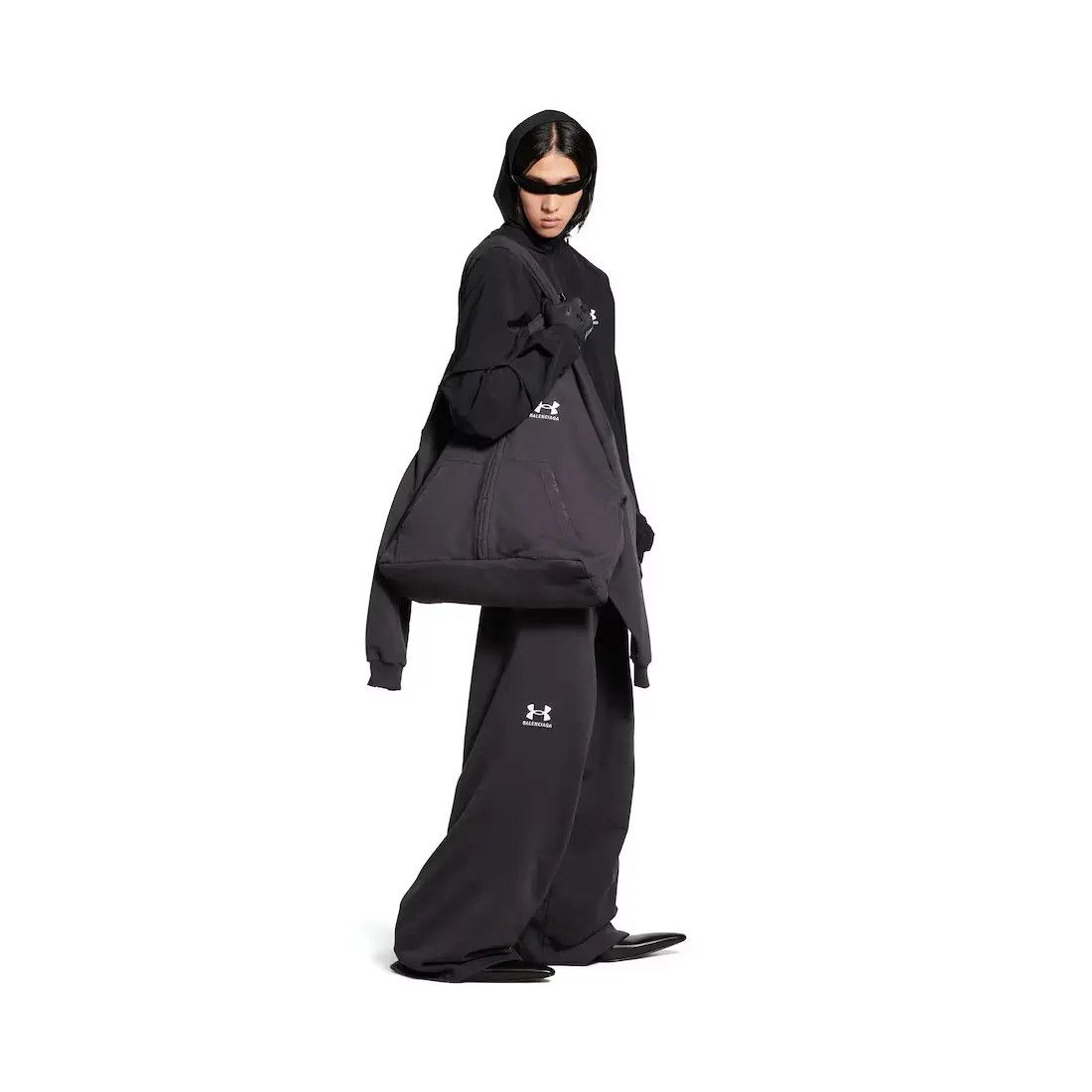 Balenciaga o1mt1gz0525 Under Armour® Winbreaker Jacket in Black Size US M / EU 48-50 / 2 - 2 Thumbnail