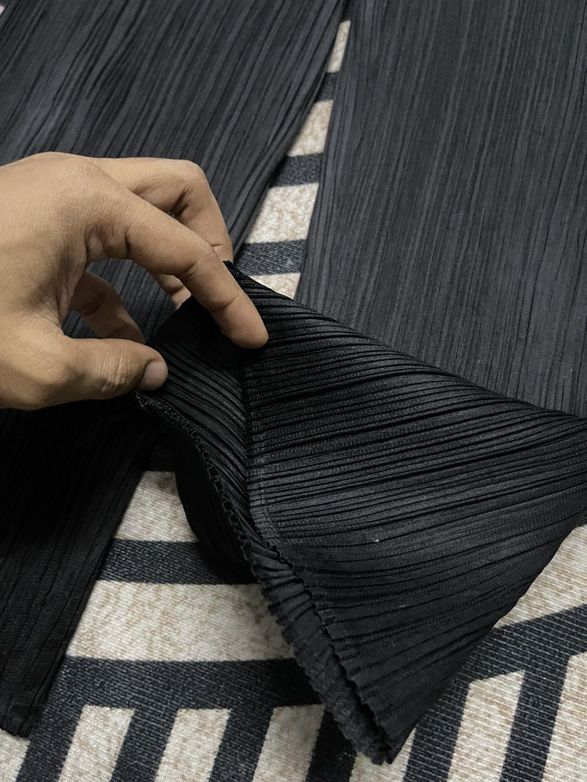 Japanese Brand × Pleats Please Issey Miyake × Vintage 90 ISSEY MIYAKE PLEATS PLEASE BLACK SIZE 1 Size US 31 - 5 Thumbnail