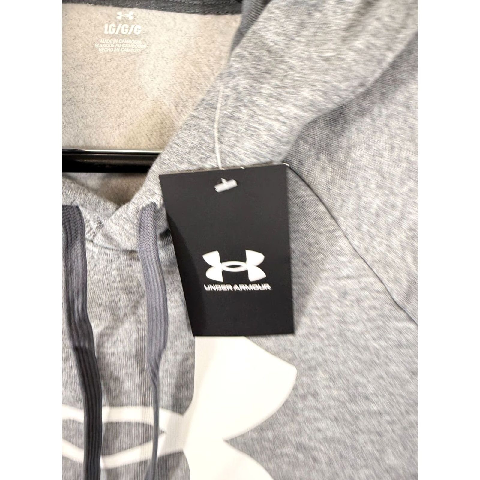 Under Armour Under Armour Hooded Sweatshirt Mens L Heather Gray Raglan Sleeve Drawstring NWT Size US L / EU 52-54 / 3 - 6 Thumbnail