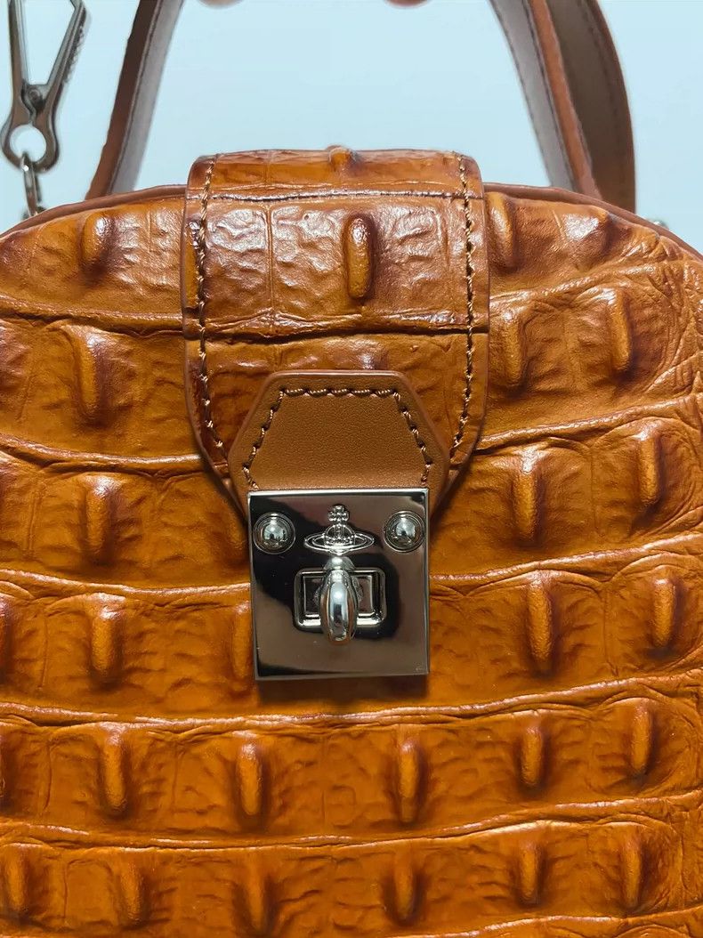 Vivienne Westwood Vivienne Westwood size os Ostrich skin patterned bag Size ONE SIZE - 2 Thumbnail