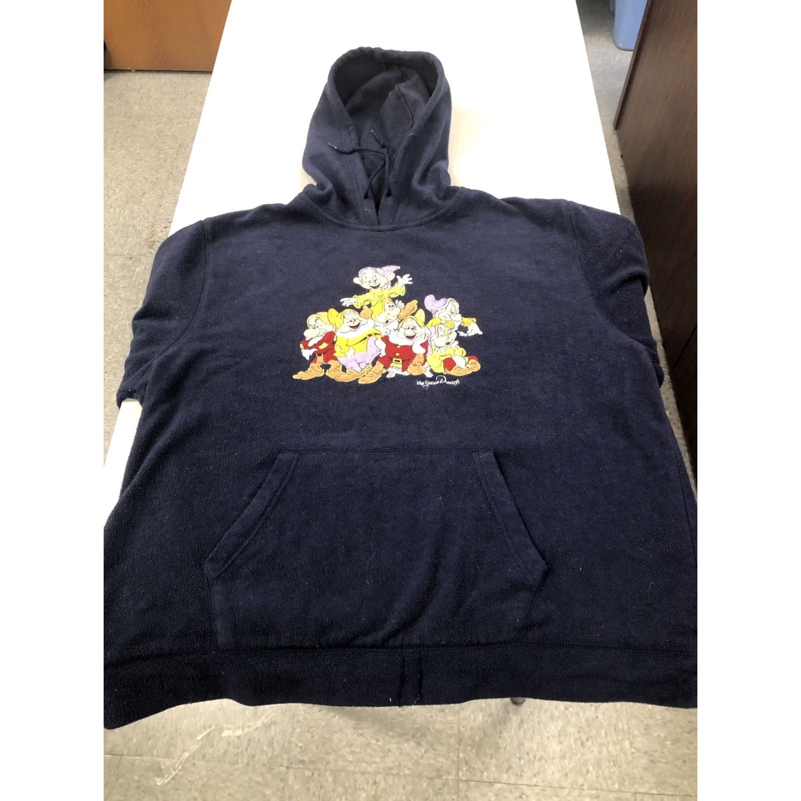 Disney VINTAGE Disney Seven Dwarfs Hoodie Womens XL Blue Fleece Embroidered 90s Cartoon Pullover Size XL / US 12-14 / IT 48-50 - 2 Thumbnail