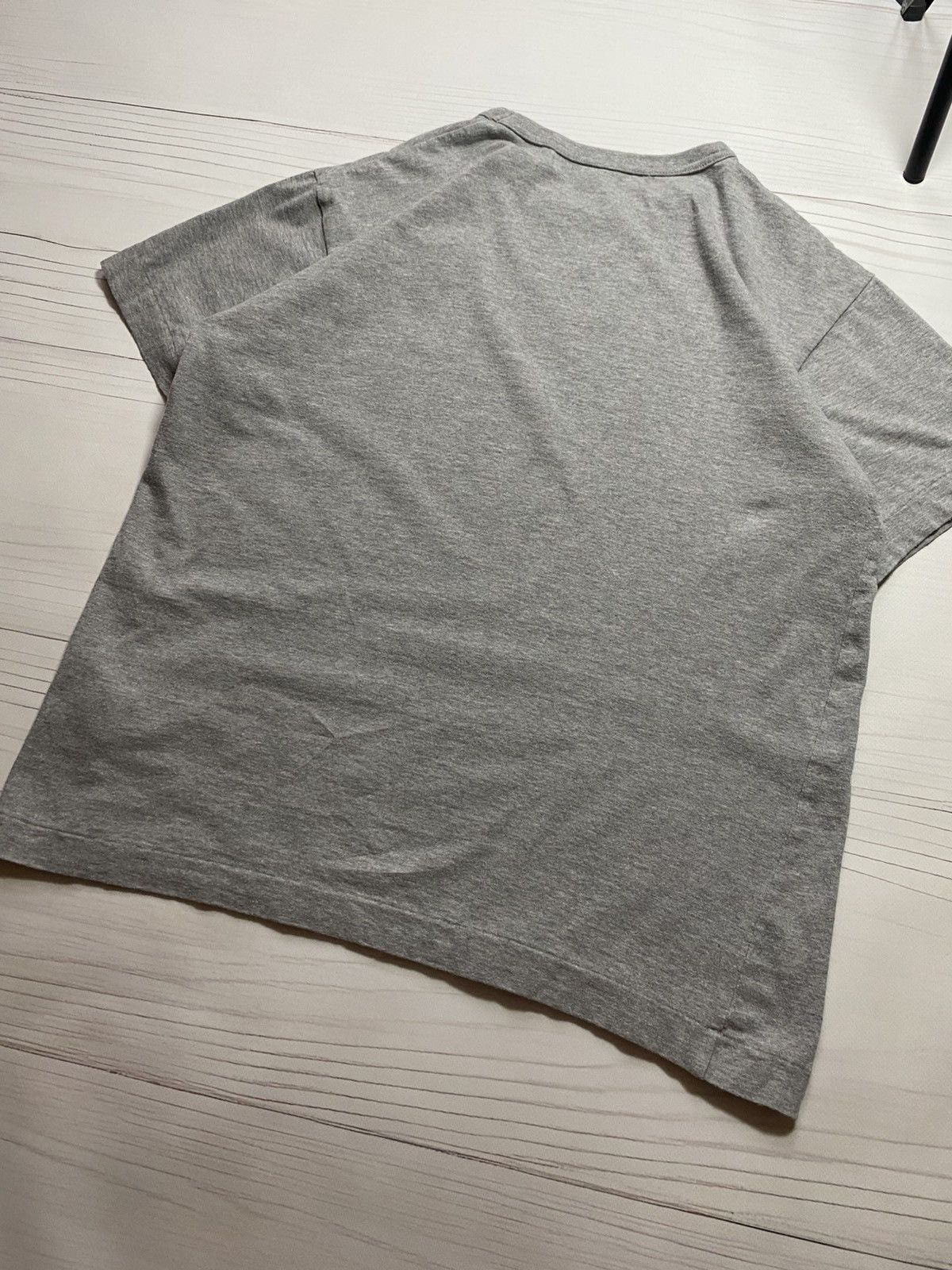 Comme des Garcons PLAY × Japanese Brand Comme Des Garcons Play embroidered logo box fit y2k t shirt Size US L / EU 52-54 / 3 - 14 Thumbnail