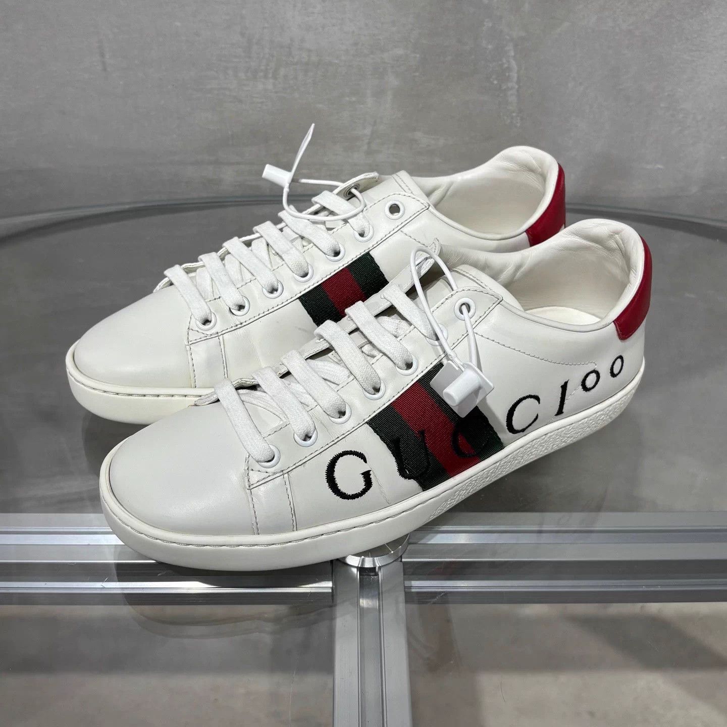 Gucci GUCCI ACE Embroidered Red/Green Web Sneakers 37.5 Size US 7.5 / IT 37.5 - 2 Thumbnail