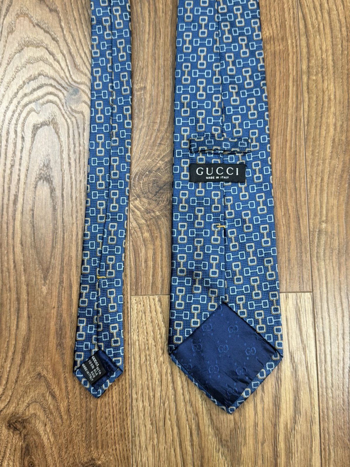 Gucci Rare silk cravat Gucci Italy original luxury casual item Size ONE SIZE - 1 Thumbnail