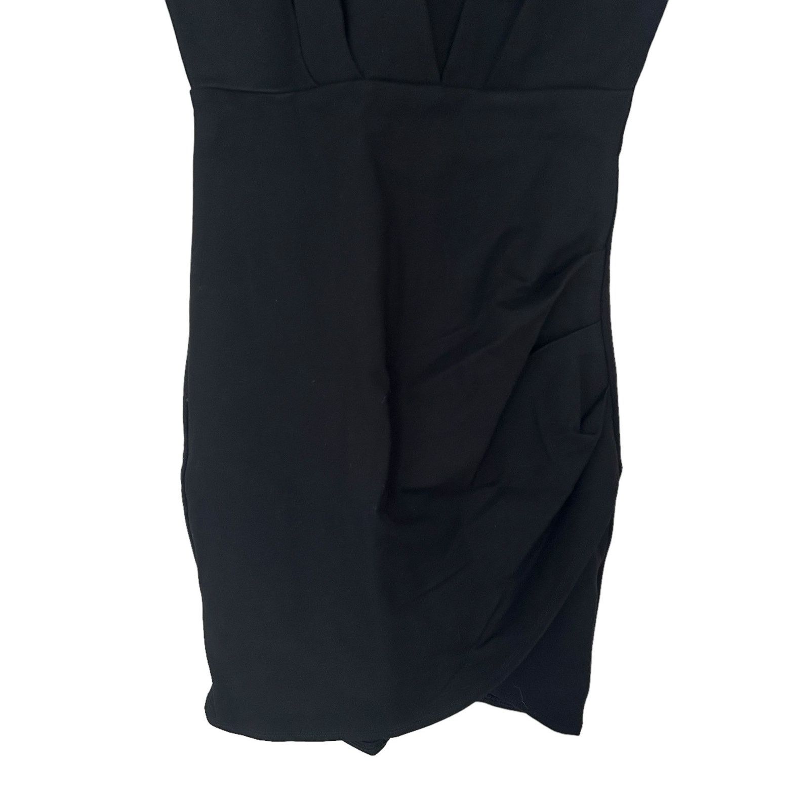Other Lulus Black Surplice Sleeveless Mini Dress Sz S Size S / US 4 / IT 40 - 4 Thumbnail