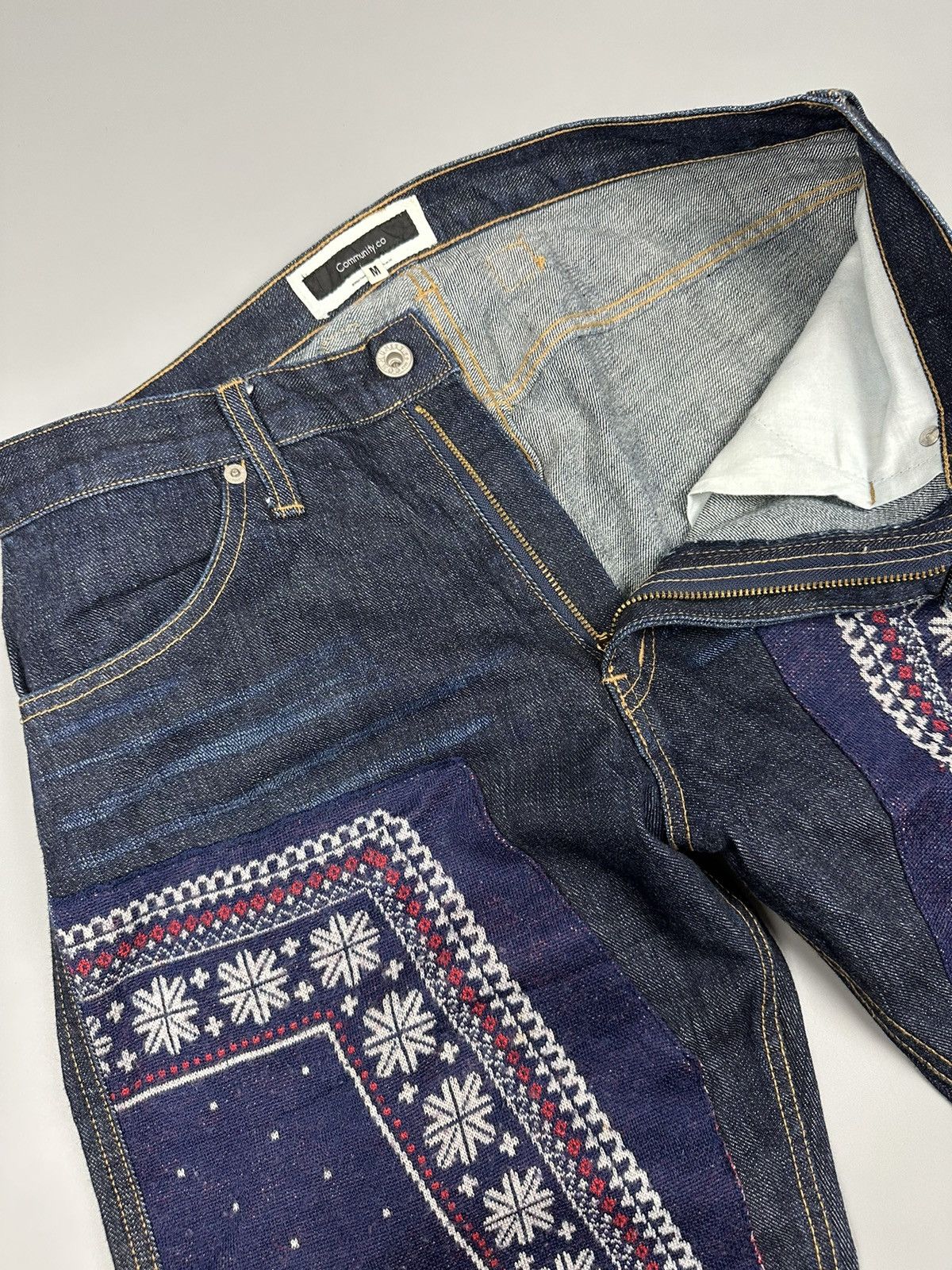 Japanese Brand Vintage Community.Co Native Double Knees Buckle Back Denim Size US 33 - 7 Thumbnail