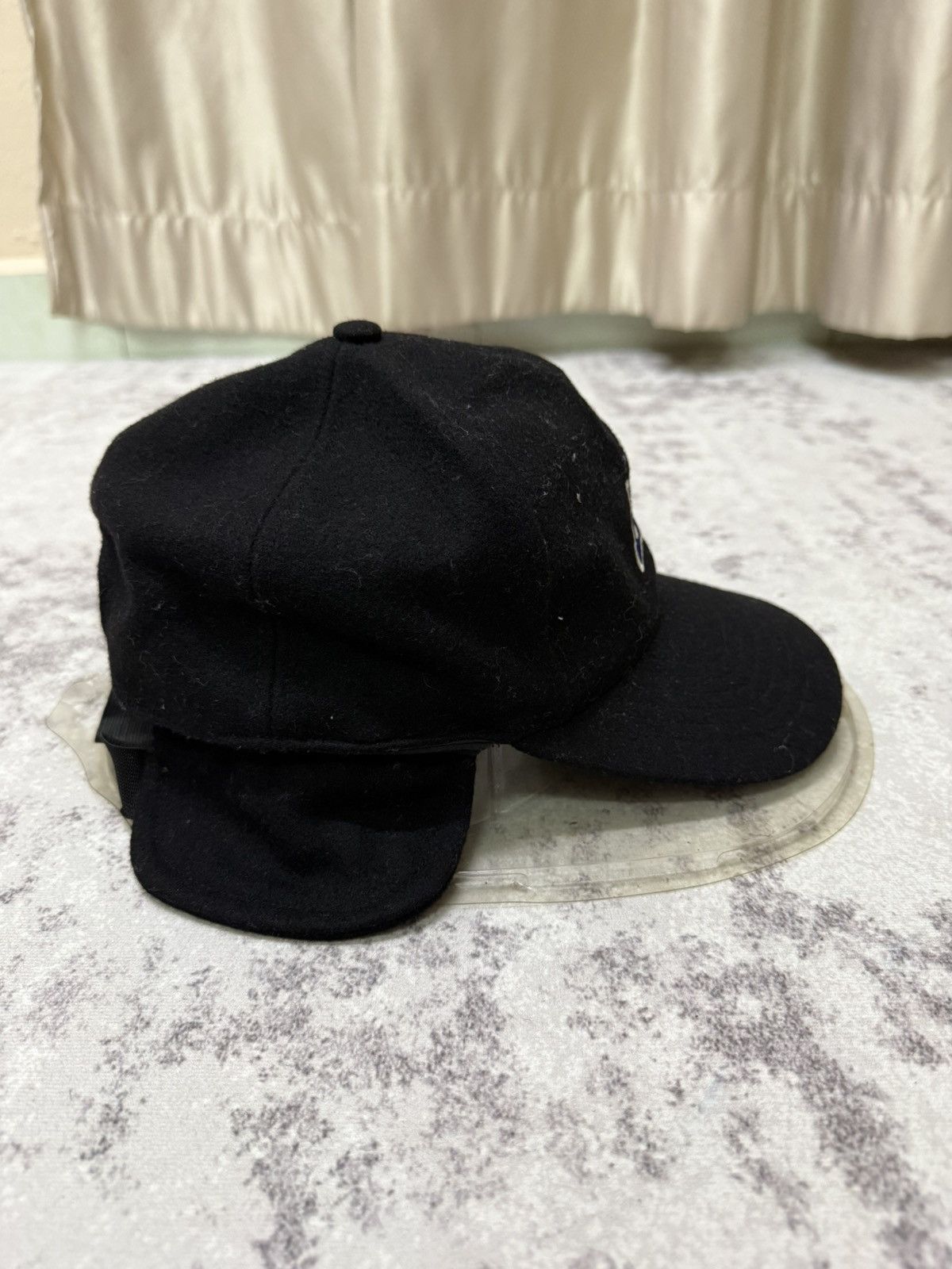 Japanese Brand Vintage LA Black Wool with earlaps Size ONE SIZE - 3 Thumbnail