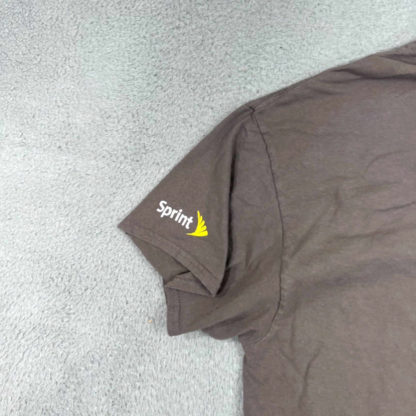 Vintage VINTAGE LG T-Shirt Mens XL Gray 2000s Tech Cell Phones Logo Graphic Short Sleeve Casual Size US XL / EU 56 / 4 - 7 Thumbnail