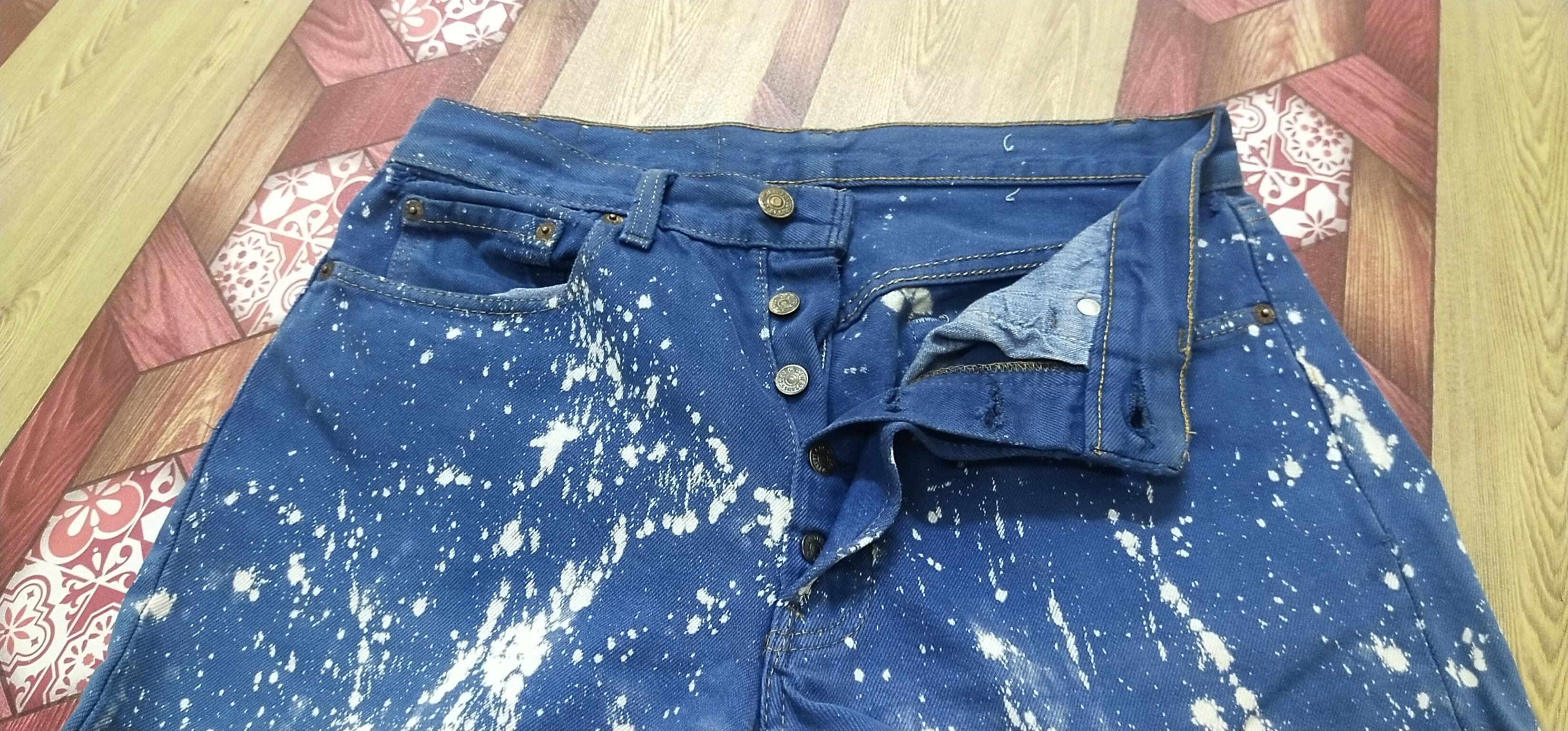 Levi's FINAL DROP RARE VINTAGE LEVIS 501 Size US 30 / EU 46 - 12 Thumbnail