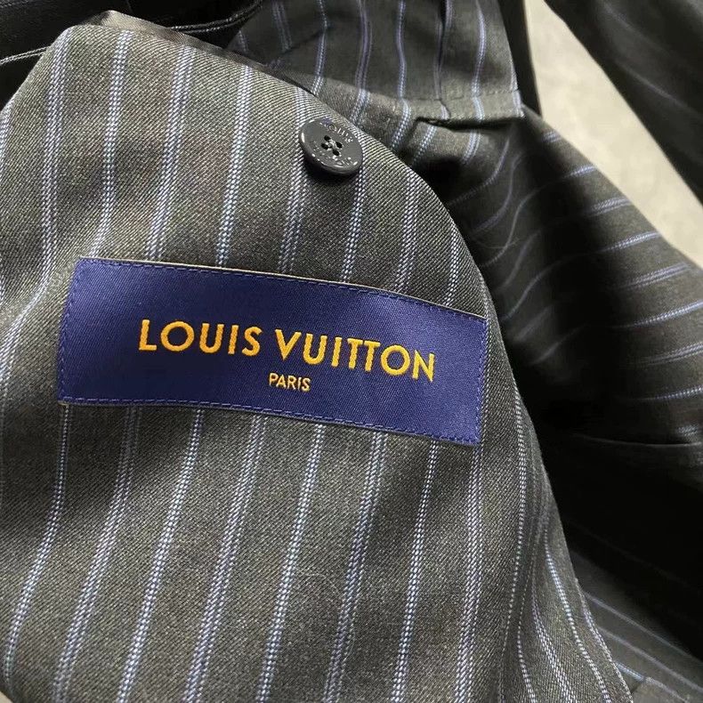 Louis Vuitton Louis Vuitton Grey striped British style suit 2502-Nextarr Size 50R - 3 Thumbnail