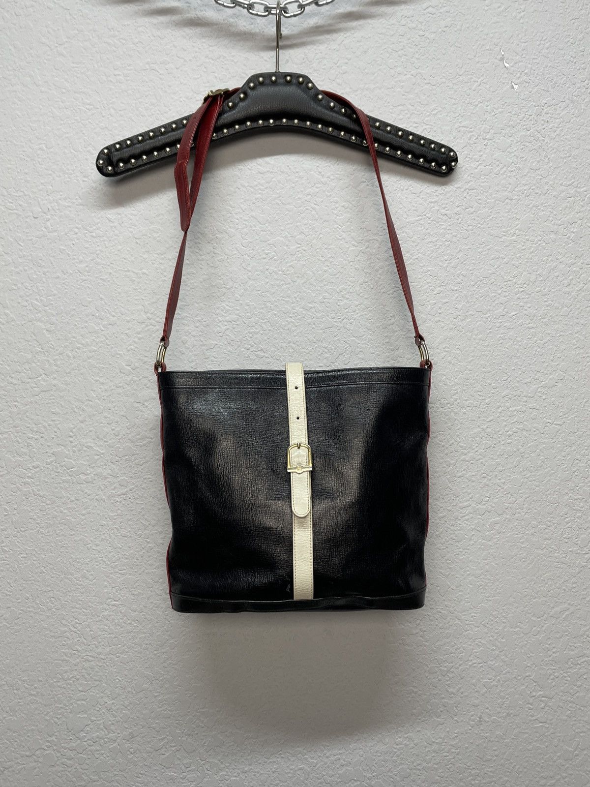 Designer × Fendi Vintage Y2K Fendi Monogram Leather Shoulder Bag Size ONE SIZE - 2 Thumbnail