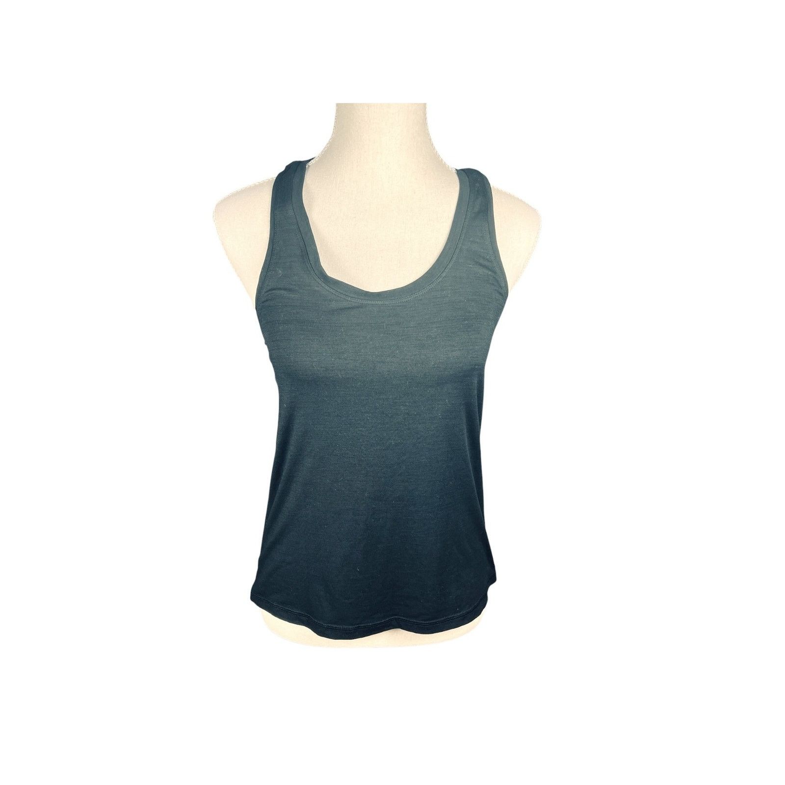 Vuori Vuori Black Racerback Activewear Tank Top S Workout Minimal Size S / US 4 / IT 40 - 1 Thumbnail