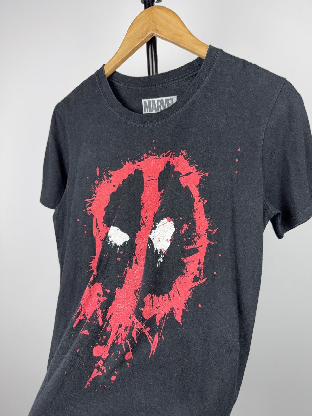 Marvel Comics 00s Marvel Deadpool Splatter Logo Graphic Tee Black Shirt Size US M / EU 48-50 / 2 - 5 Thumbnail