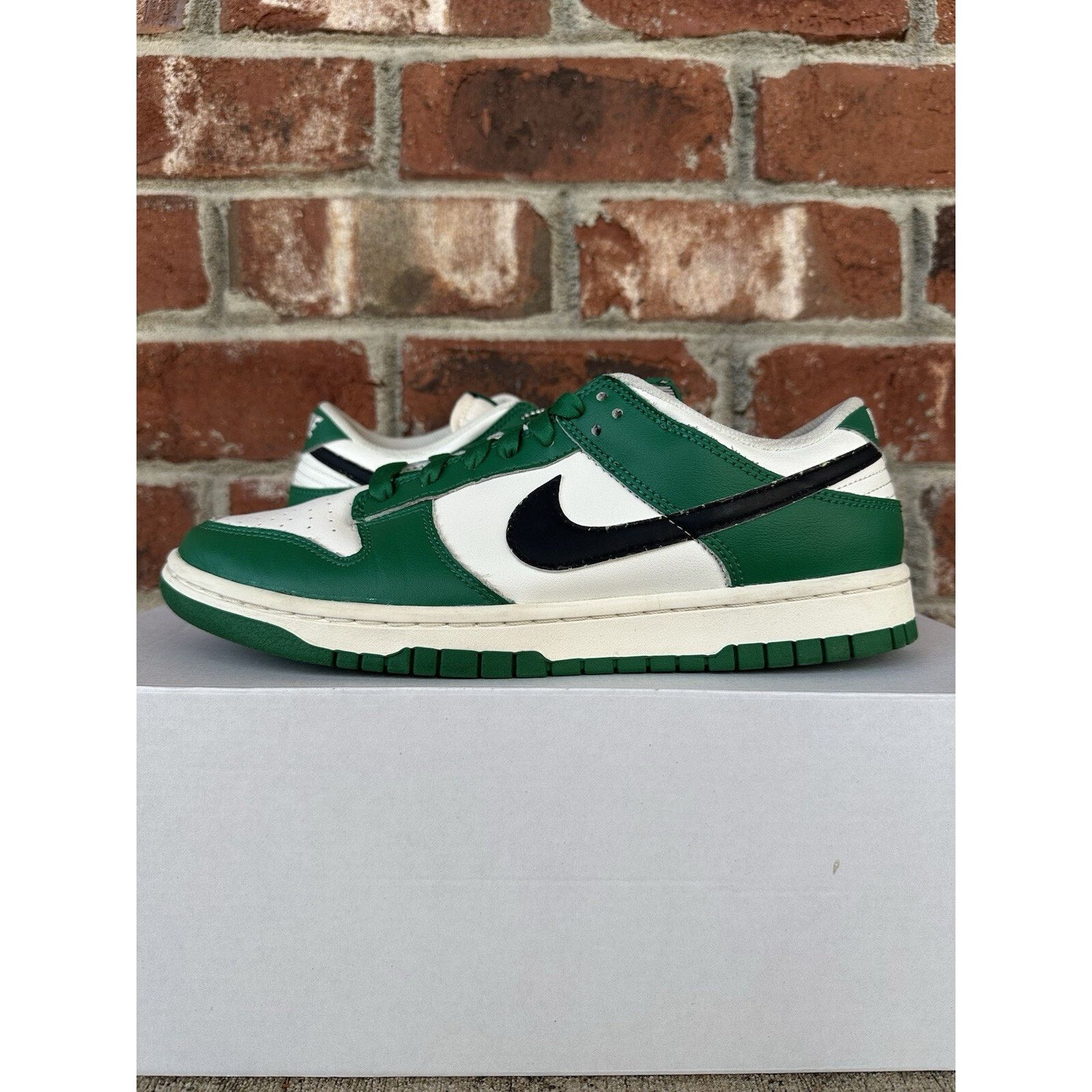 Nike Nike Dunk Low SE Lottery Pack - Malachite - Size 8 Size US 8 / EU 41 - 1 Thumbnail