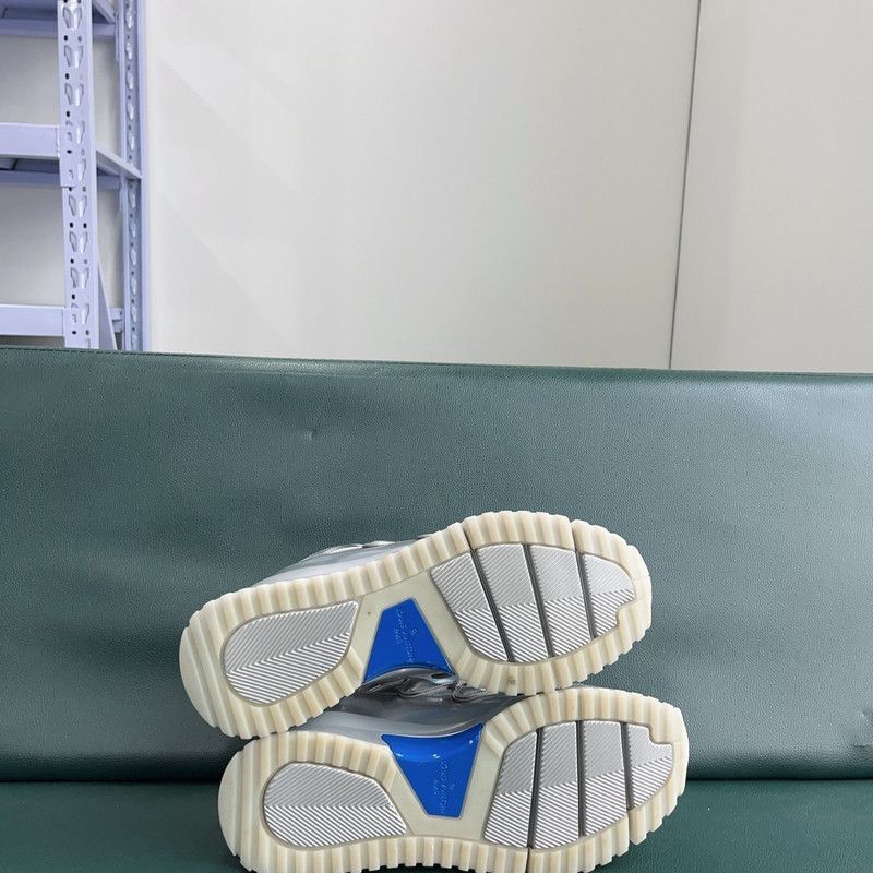 Louis Vuitton Louis Vuitton Silver Zig Zag Casual Sneakers for Men - Size US 8.5 / EU 41-42 - 7 Thumbnail