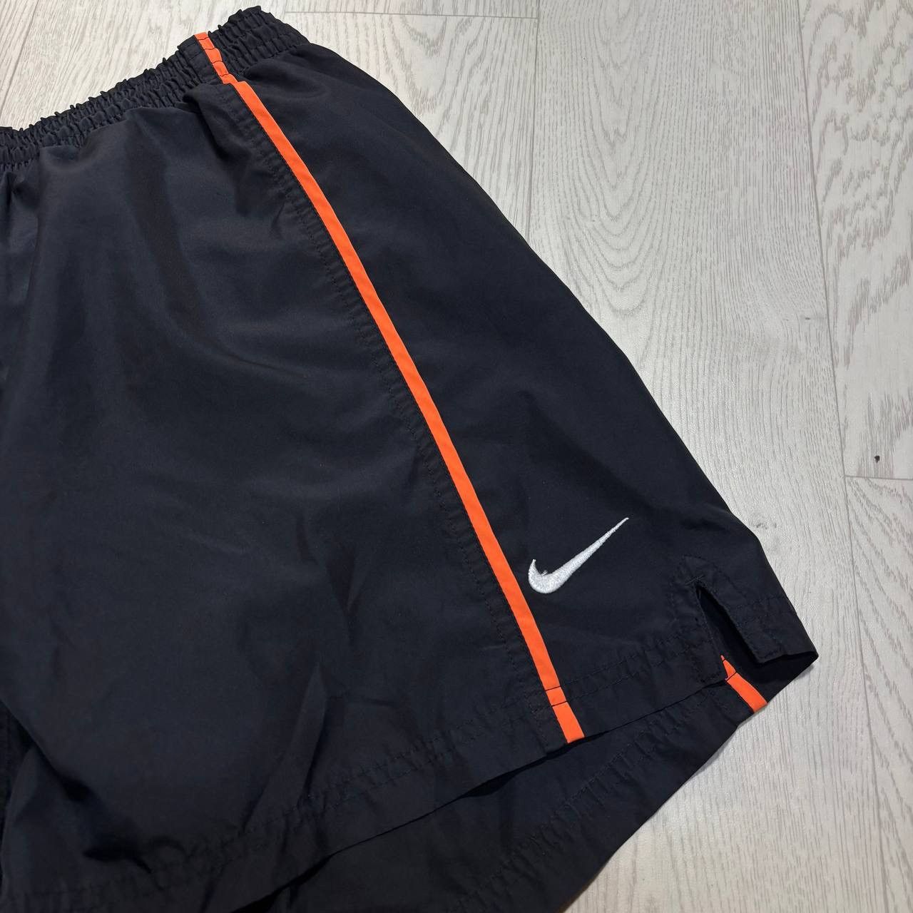 Nike Nike Valencia vintage short Size:M Size US 32 / EU 48 - 3 Thumbnail