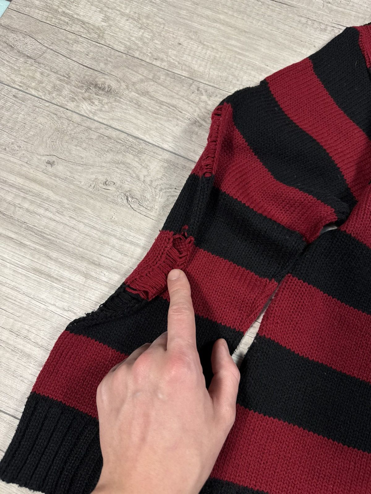 Japanese Brand Heartless Gothic Sweater Ifsixwasnine LGB Nirvana Style Y2K Size US M / EU 48-50 / 2 - 5 Thumbnail