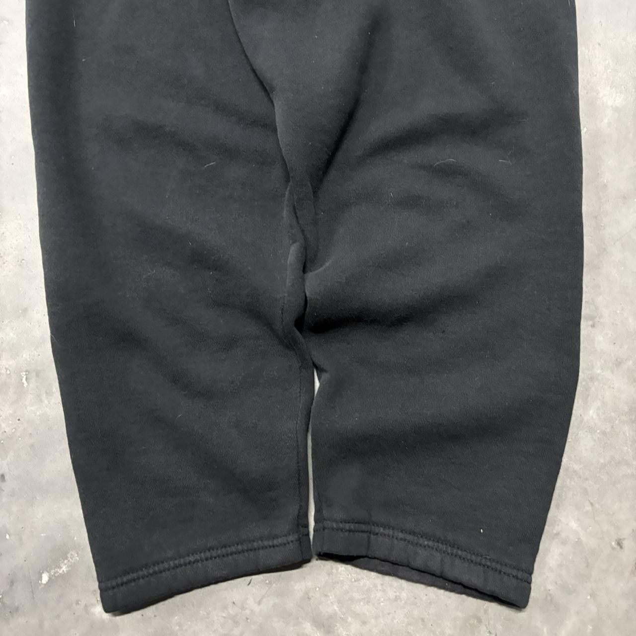 Japanese Brand × Vintage Crazy Vintage 90s Faded Black Essential Sweatpants! Size US 34 / EU 50 - 5 Thumbnail