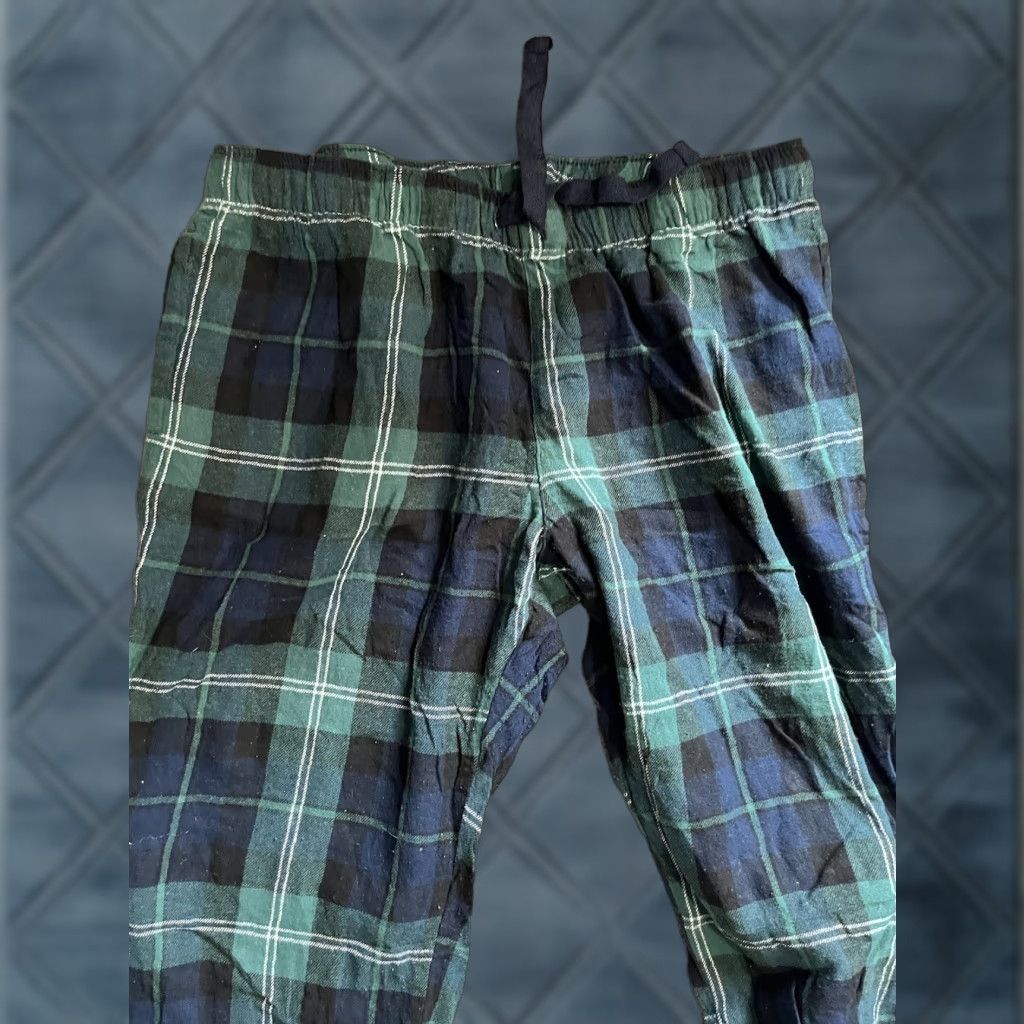 Old Navy Old Navy Green Buffalo Plaid Flannel Pajama Pants Men’s L Lounge Sleep PJs Size US 33 - 1 Thumbnail
