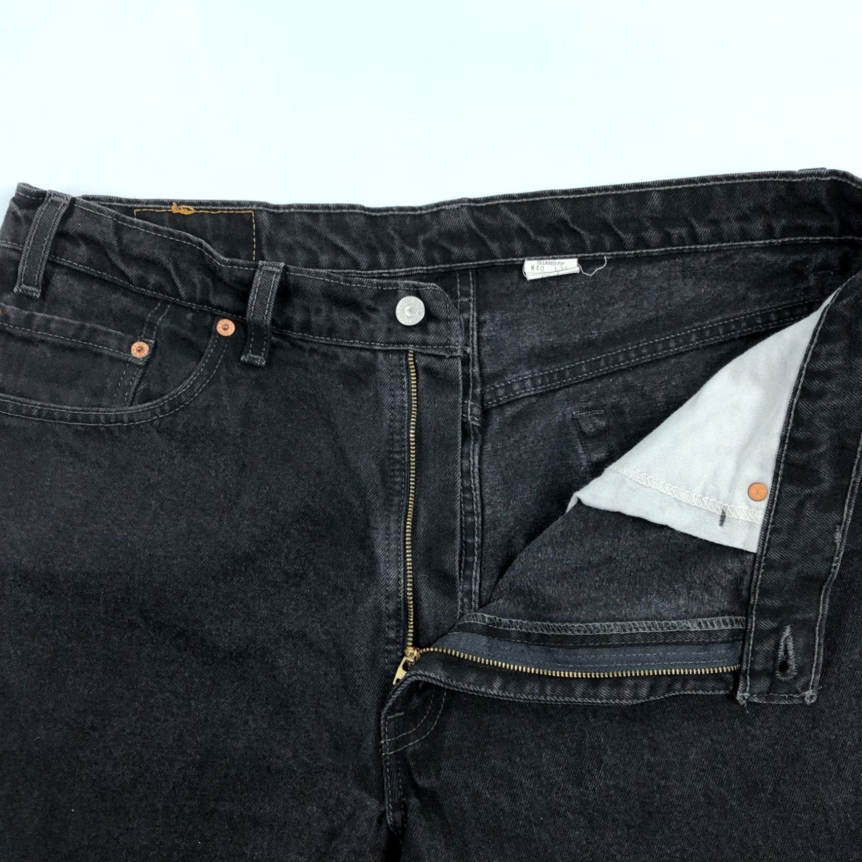 Levi's VINTAGE Levi's 550 Jeans Mens 40x30 Black Denim Pants Straight 5-Pocket Regular Waist 40in Dark Denim Grunge USA Mens Size US 40 / EU 56 - 2 Thumbnail