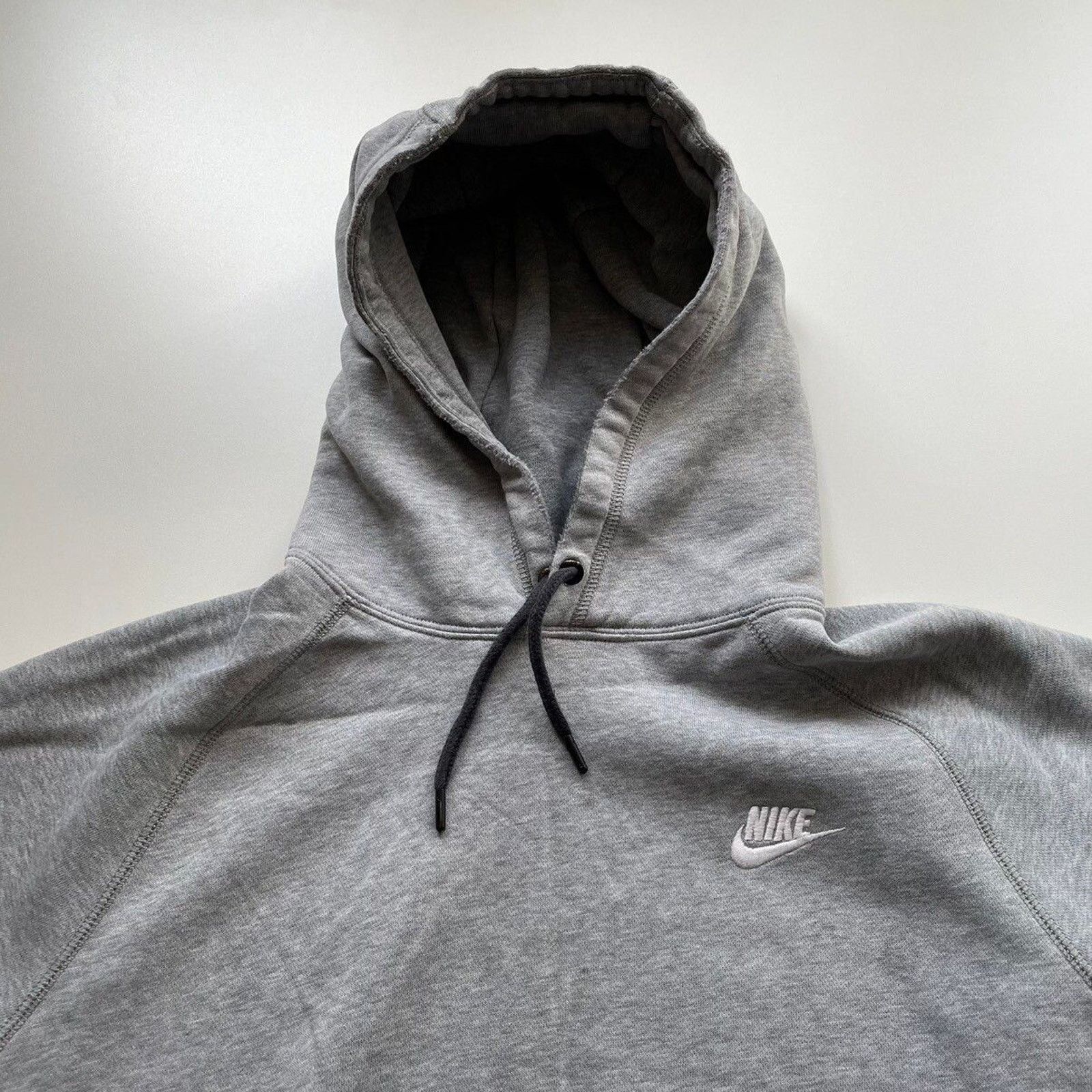 Nike Vintage Nike Sportswear Swoosh Hoodie Sweatshirt Large Gray Size US L / EU 52-54 / 3 - 2 Thumbnail