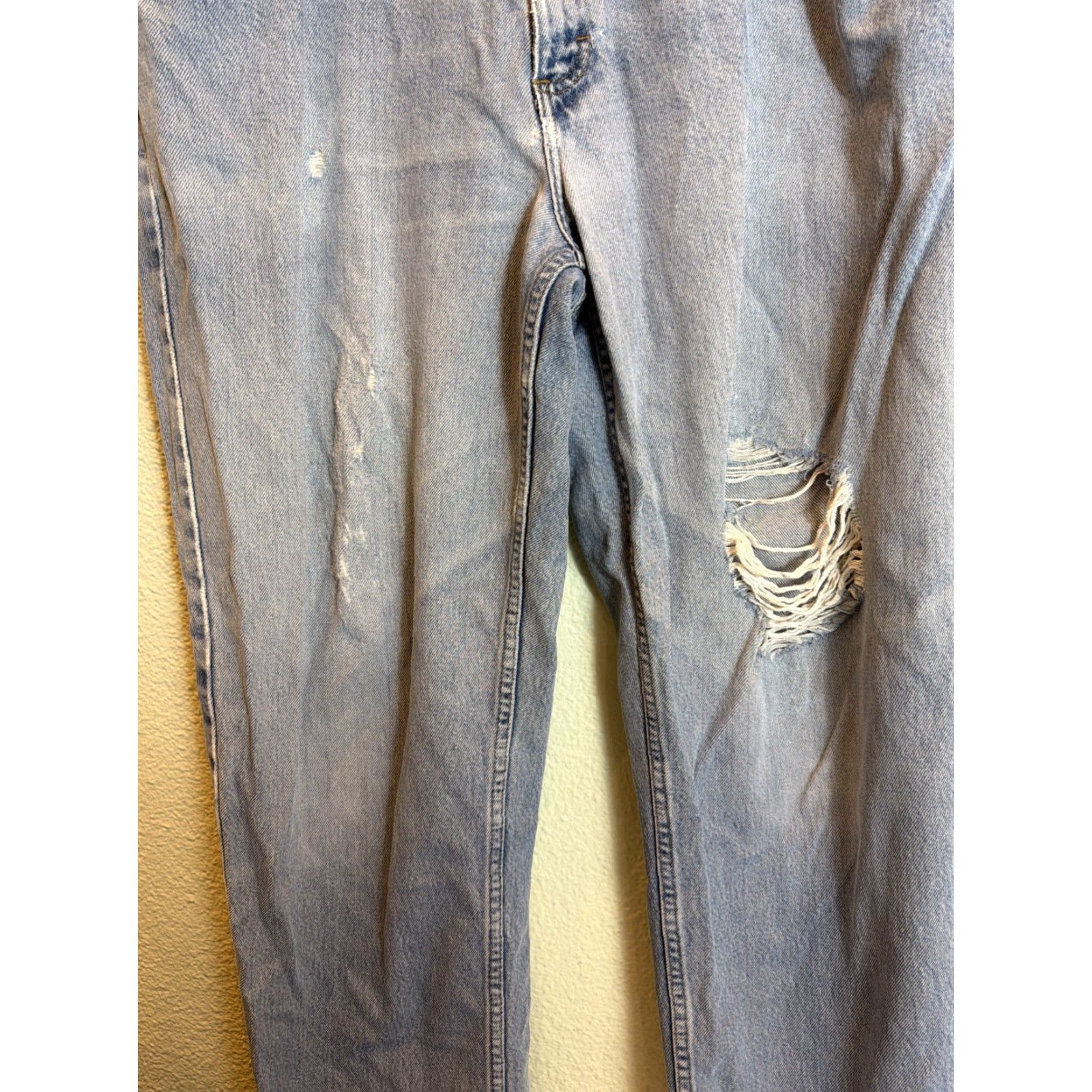 Vintage Y2K LL Bean Mens Jeans Relaxed Fit 38x34 Light Wash Distressed Blue Straight Jeans Mens Size US 38 / EU 54 - 4 Thumbnail