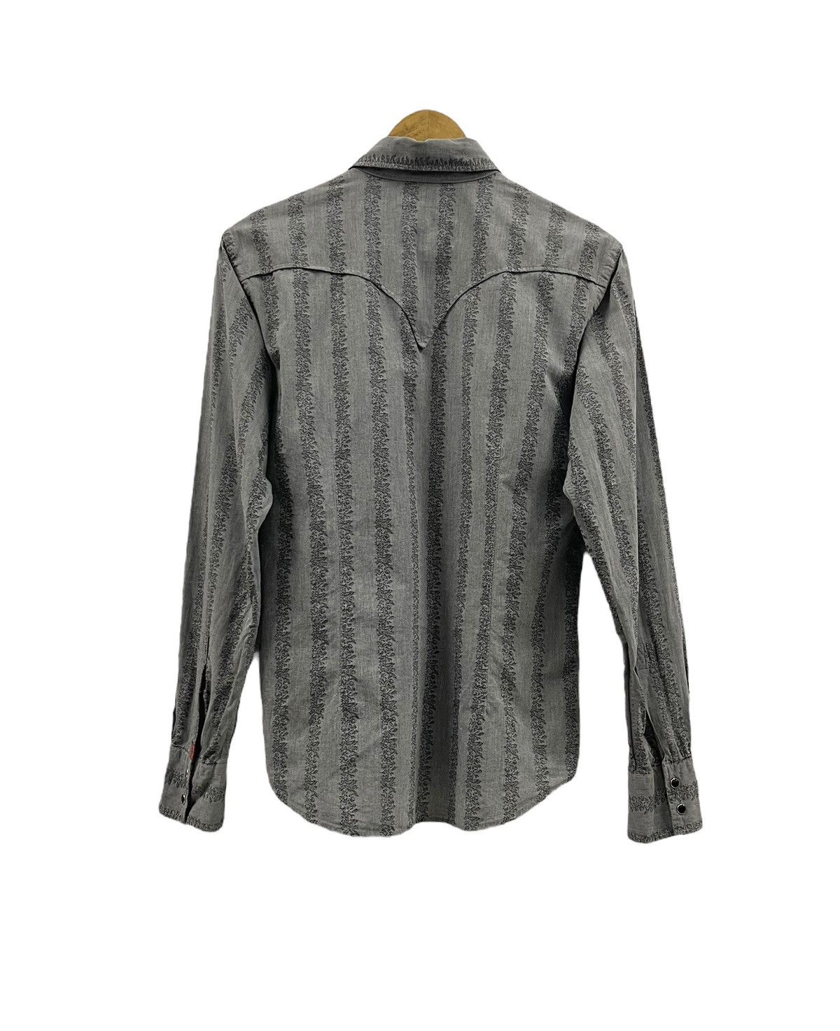 5351 POUR LES HOMMES 291295 Homme Japan Western Shirts Embroidery Size US S / EU 44-46 / 1 - 5 Thumbnail