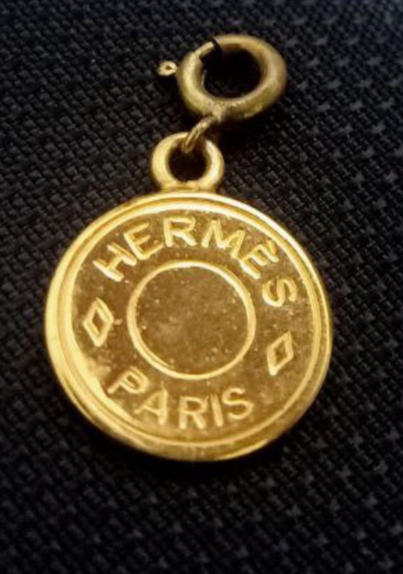 HERMES CHARM SERIE METAL GOLD WOMEN