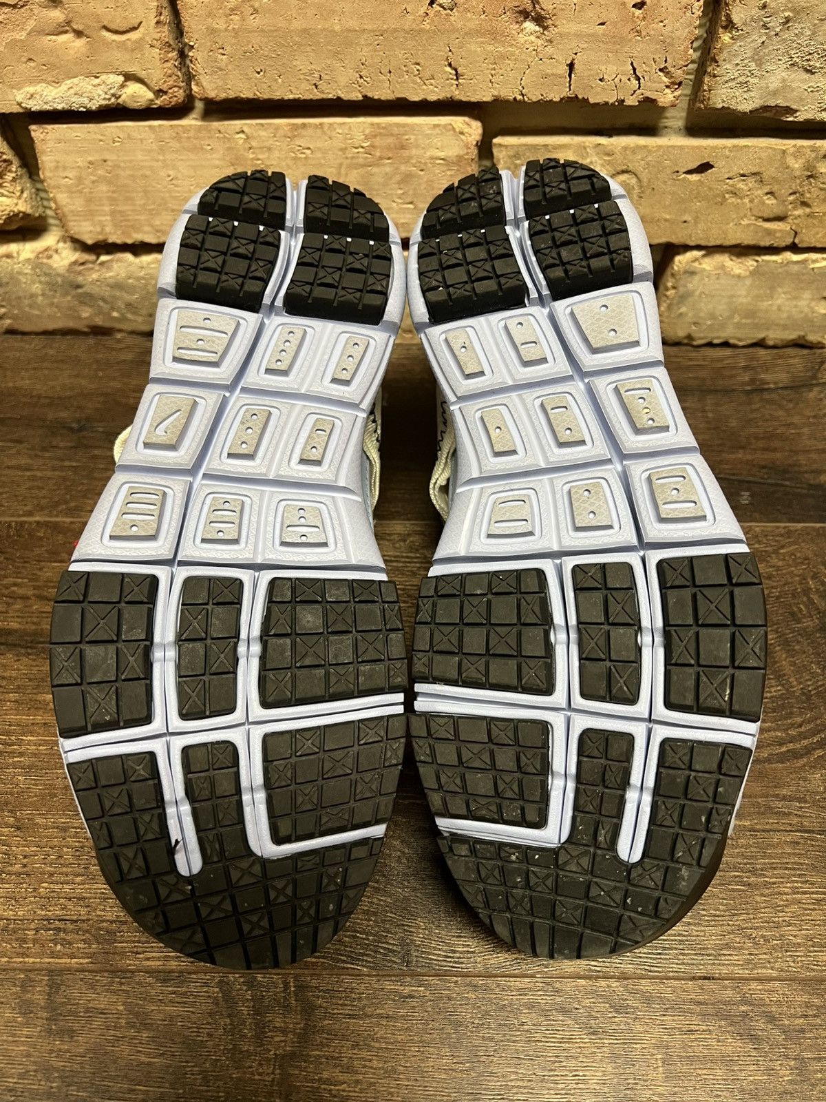 Nike × Tom Sachs Nike x Tom Sachs mars yard overshoe size 7.5 Size US 7.5 / EU 40-41 - 4 Thumbnail