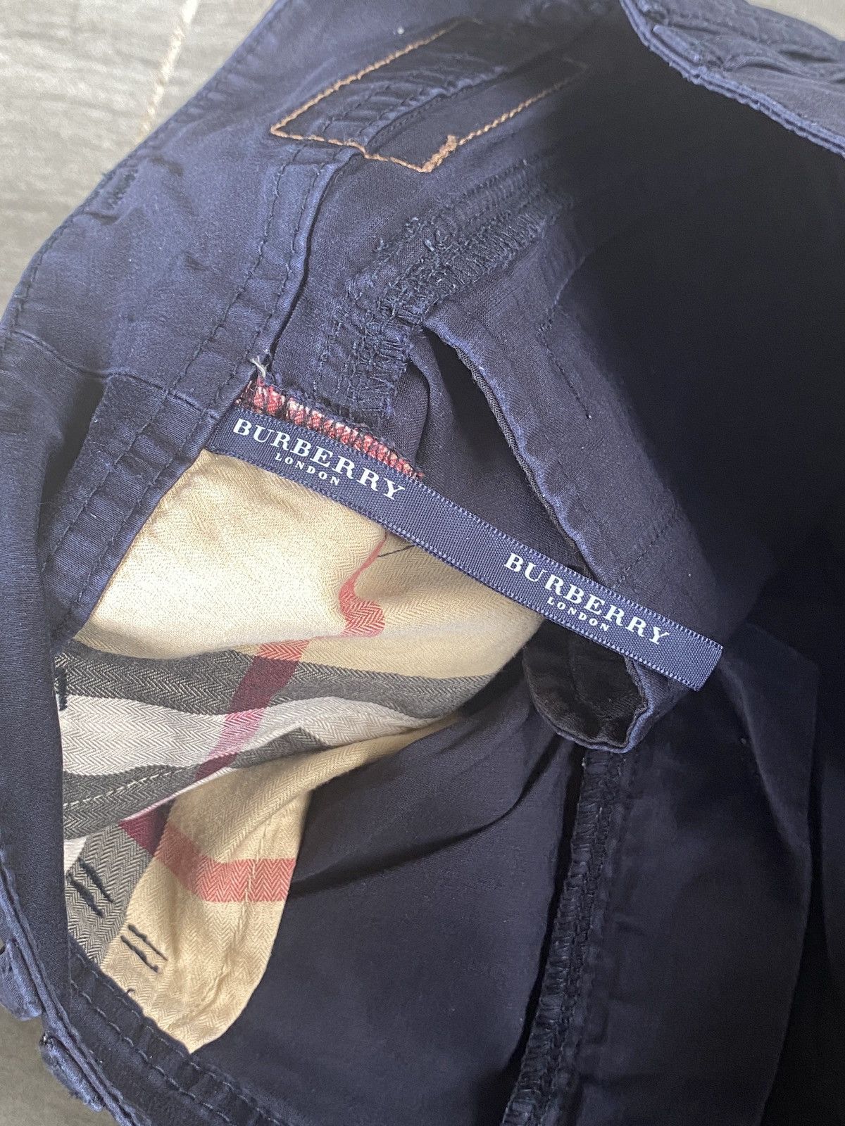Burberry 🔥Burberry London 3 Quarter Cargo Pants Size 29" - 13 Thumbnail