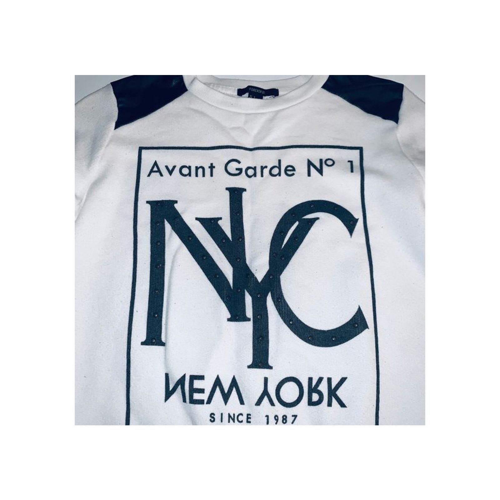Forever 21 Forever 21 New York Avant Garde Sweatshirt NYC Size US S / EU 44-46 / 1 - 2 Thumbnail