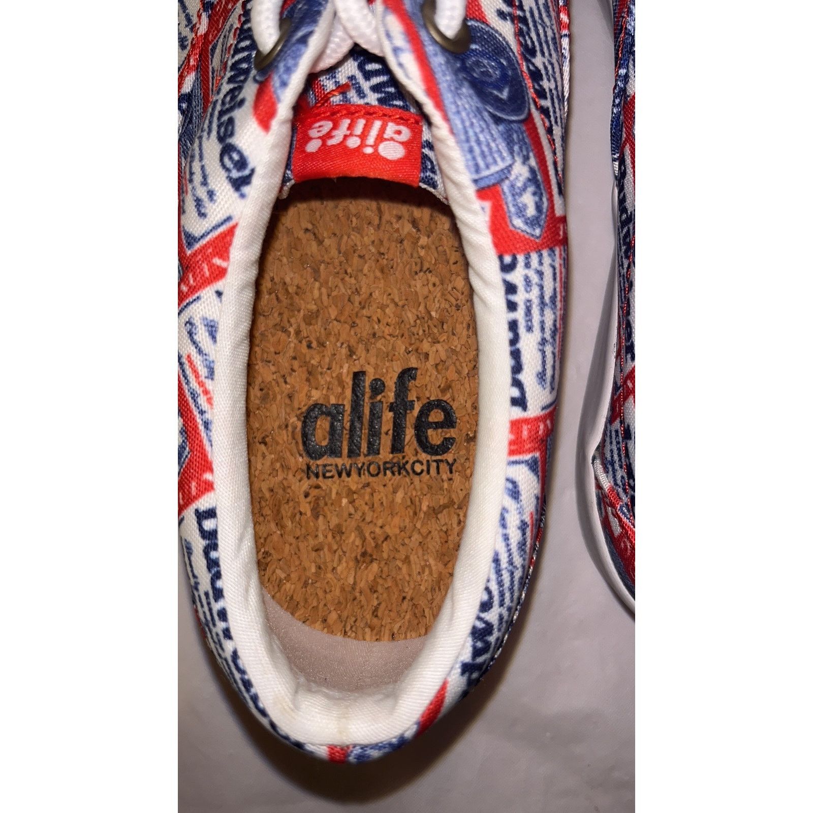 Budweiser Alife Budweiser Mens Size 7 Public Bud Canvas Sneakers Size US 7 / EU 40 - 13 Thumbnail