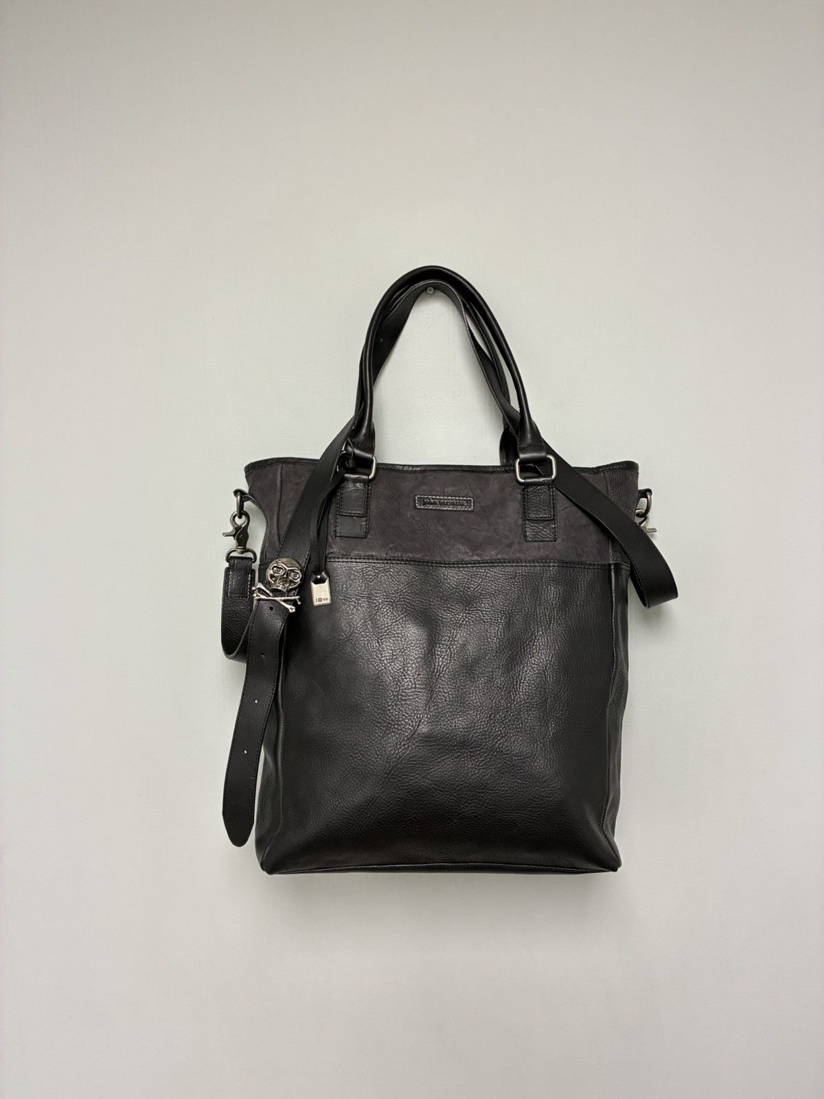John Varvatos Skull Buckle Leather Bag W Strap. Size ONE SIZE - 3 Thumbnail