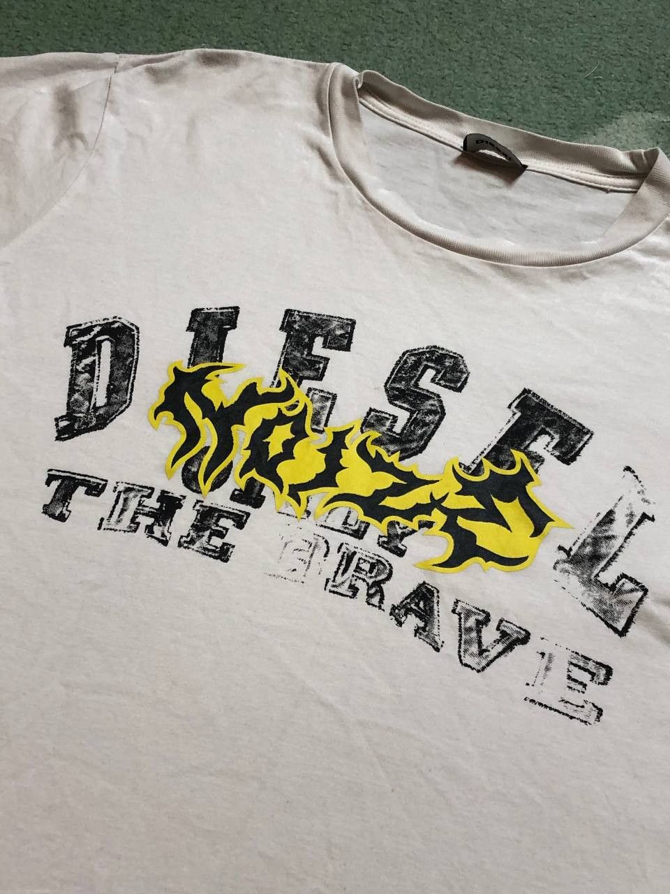 Diesel Vintage Diesel Big Y2K Logo Short Sleeve T-Shirt Size L Size US L / EU 52-54 / 3 - 11 Thumbnail