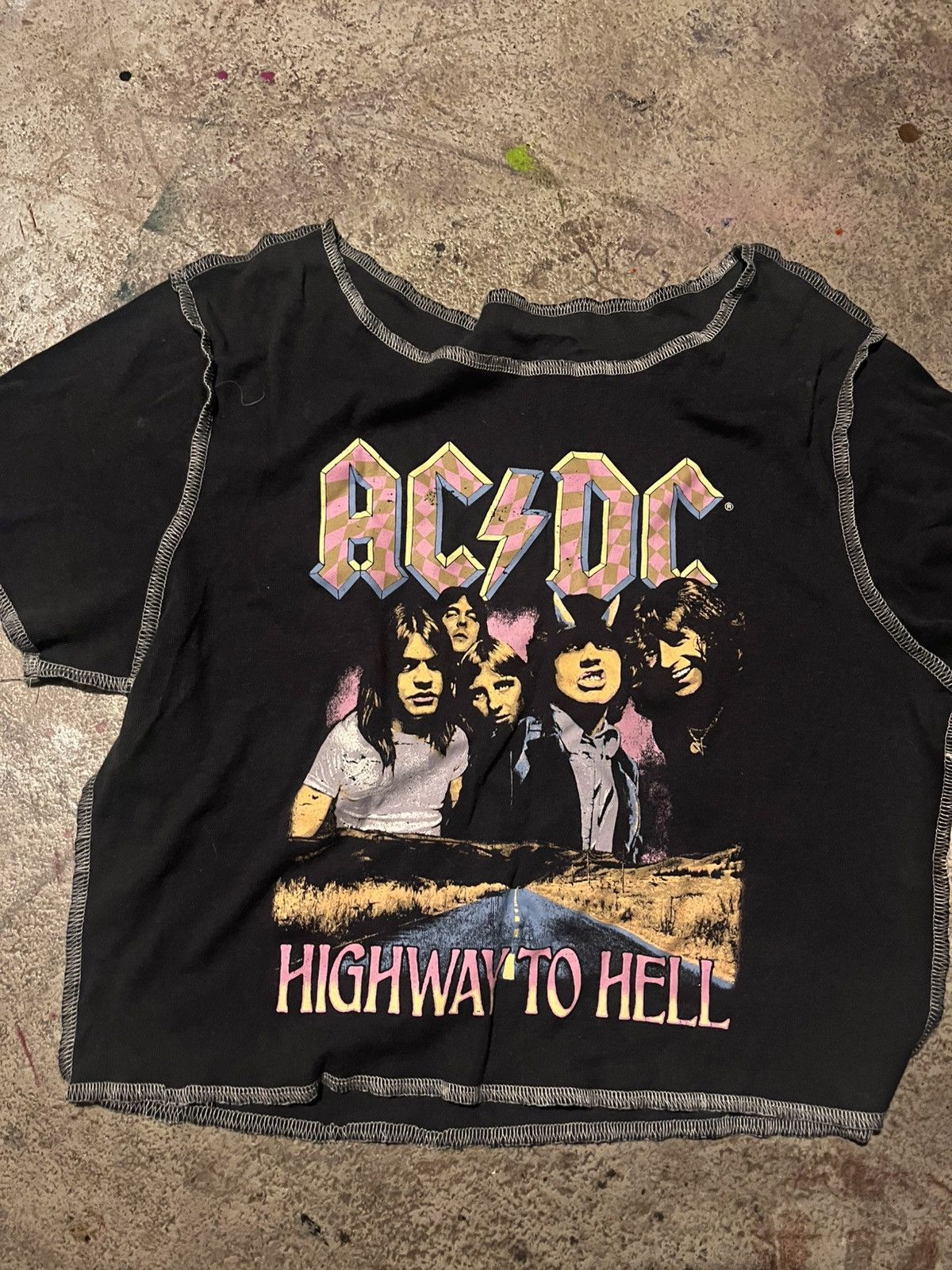 AC/DC × Band Tees × Vintage AC/DC ⚡️ LADIES CROP TOP “highway 🛣️ to hell” Size M / US 6-8 / IT 42-44 - 4 Thumbnail