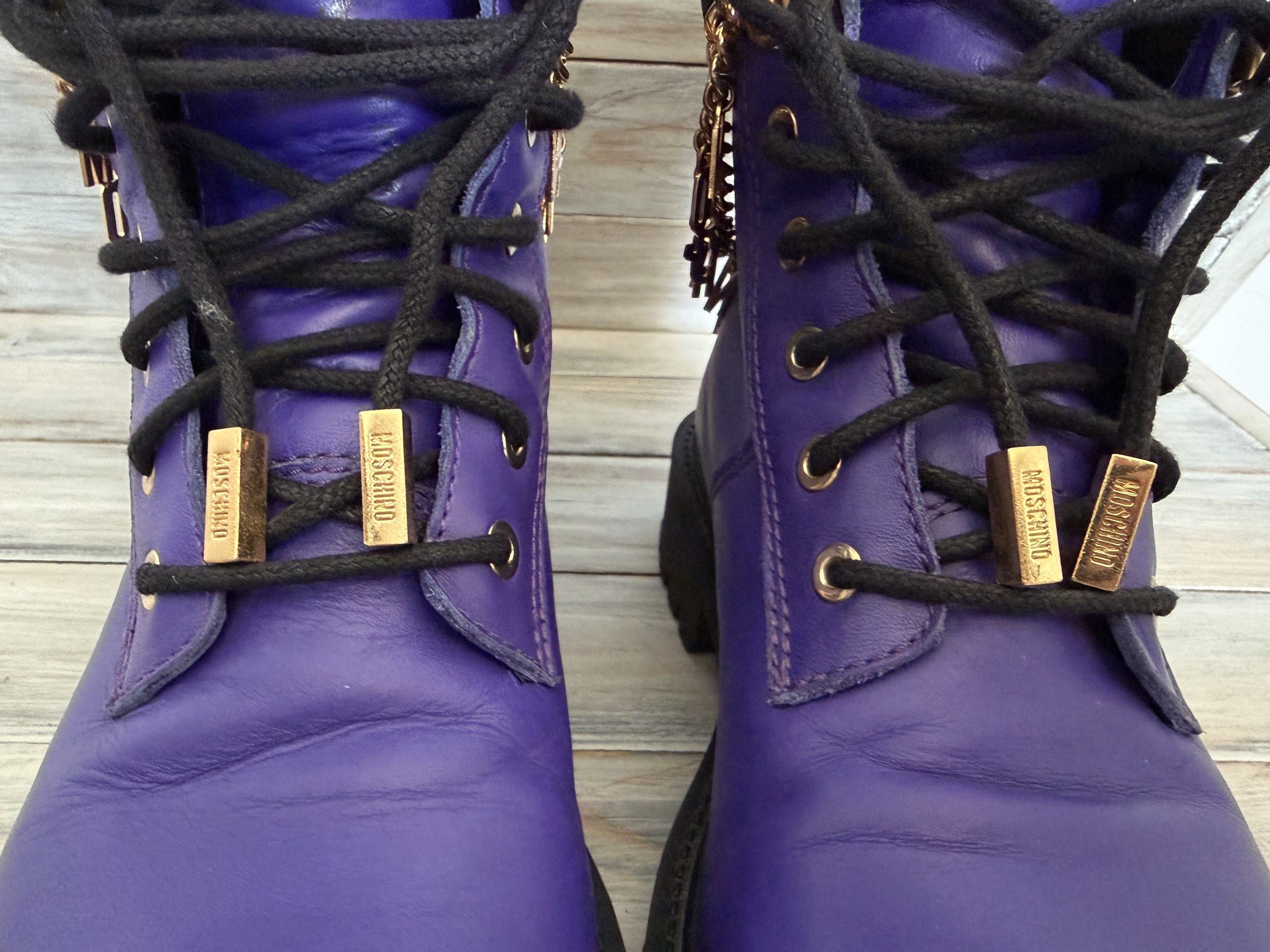 H&M × Moschino H&M x MOSCHINO Leather Boots Ankle Gold Chain LimitedEdition Size US 8 / IT 38 - 11 Thumbnail