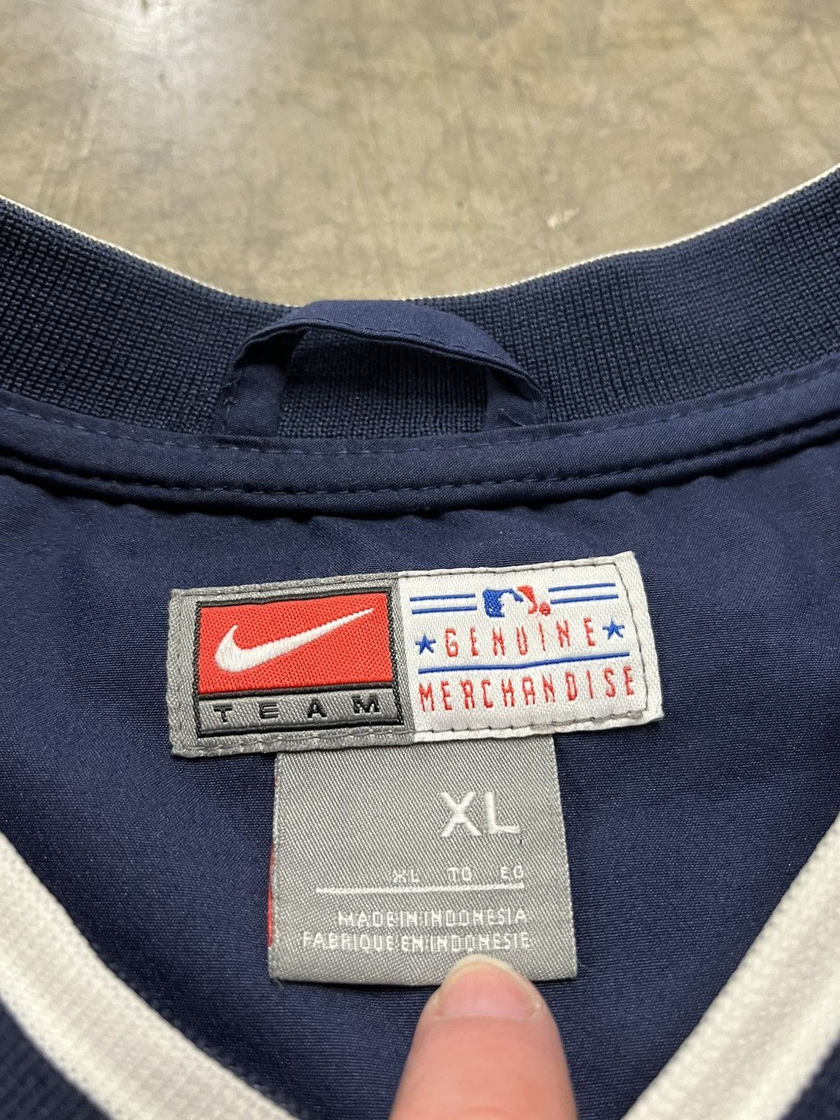 Vintage Yankees vintage Nike center swoosh pullover rare hype Size US XL / EU 56 / 4 - 7 Thumbnail
